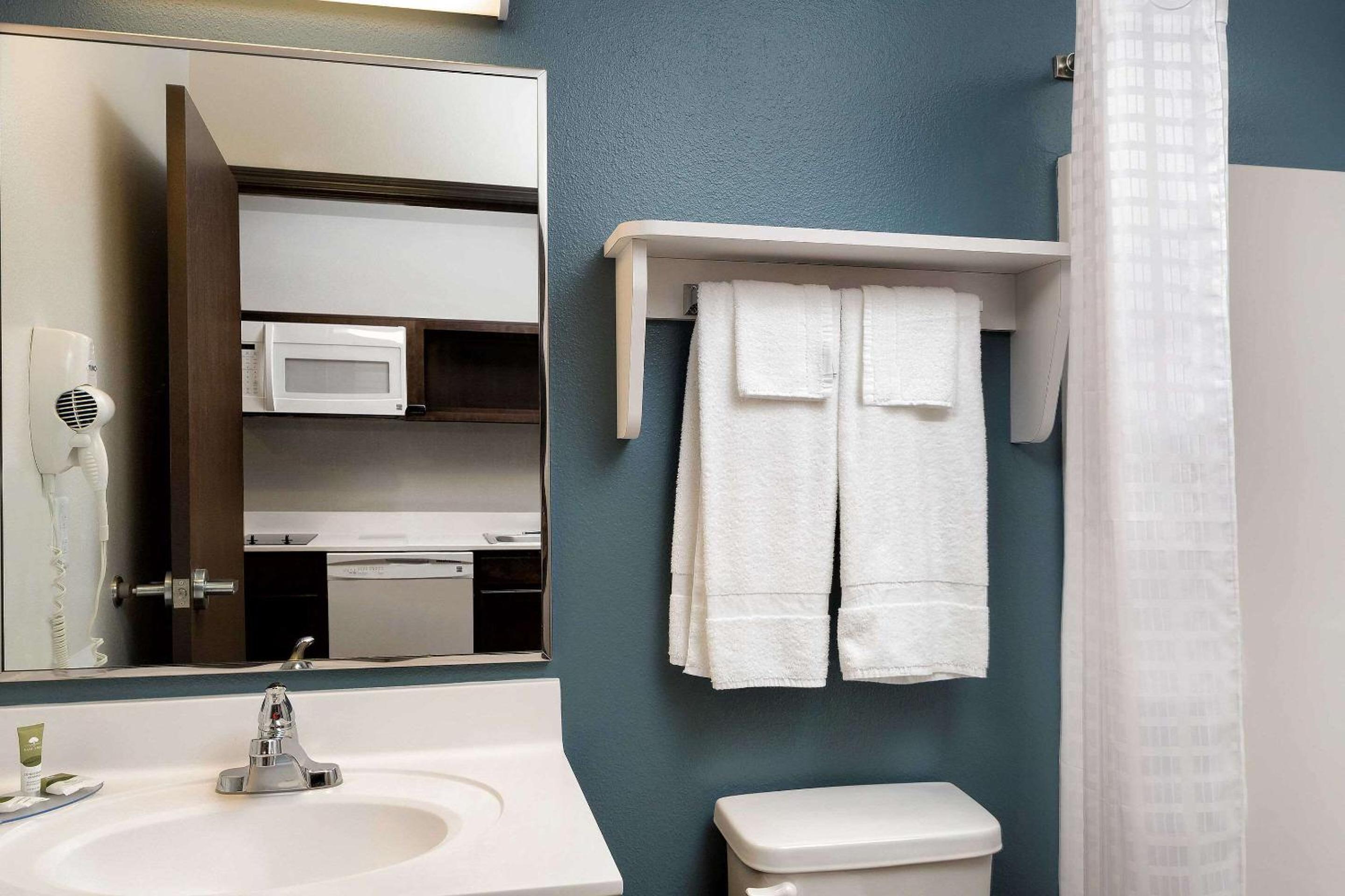 Woodspring Suites Houston IAH Airport