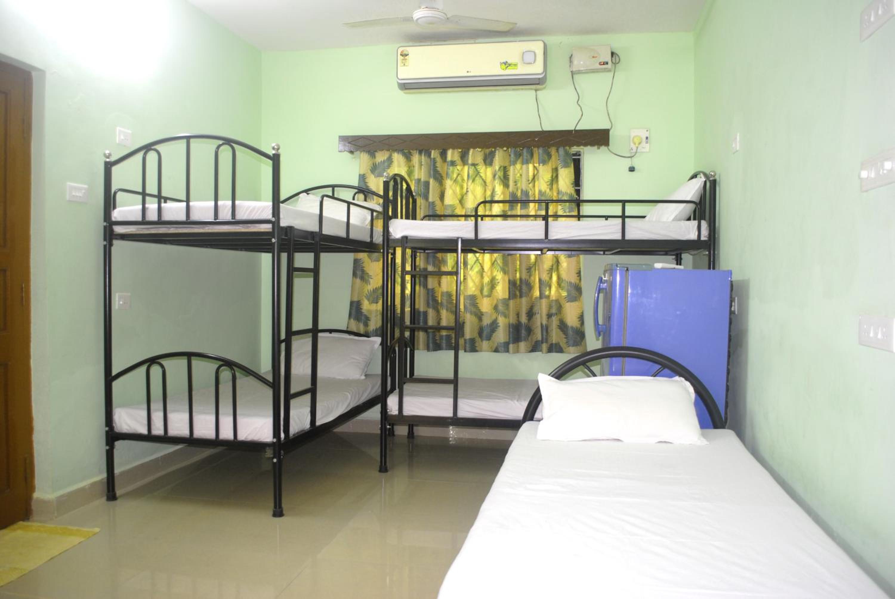 Joe And Marietta's Guesthouse