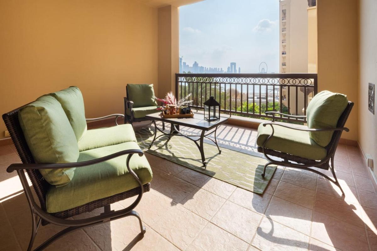 Frank Porter - Fairmont Palm Residences