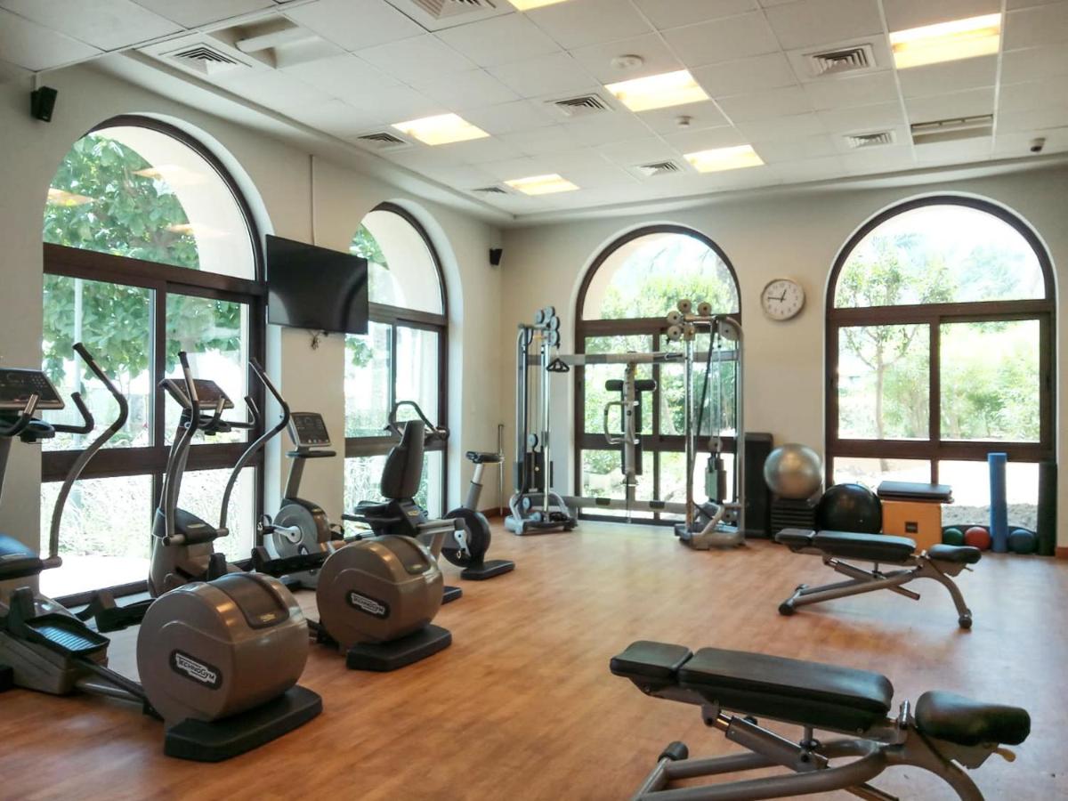 Frank Porter - Fairmont Palm Residences