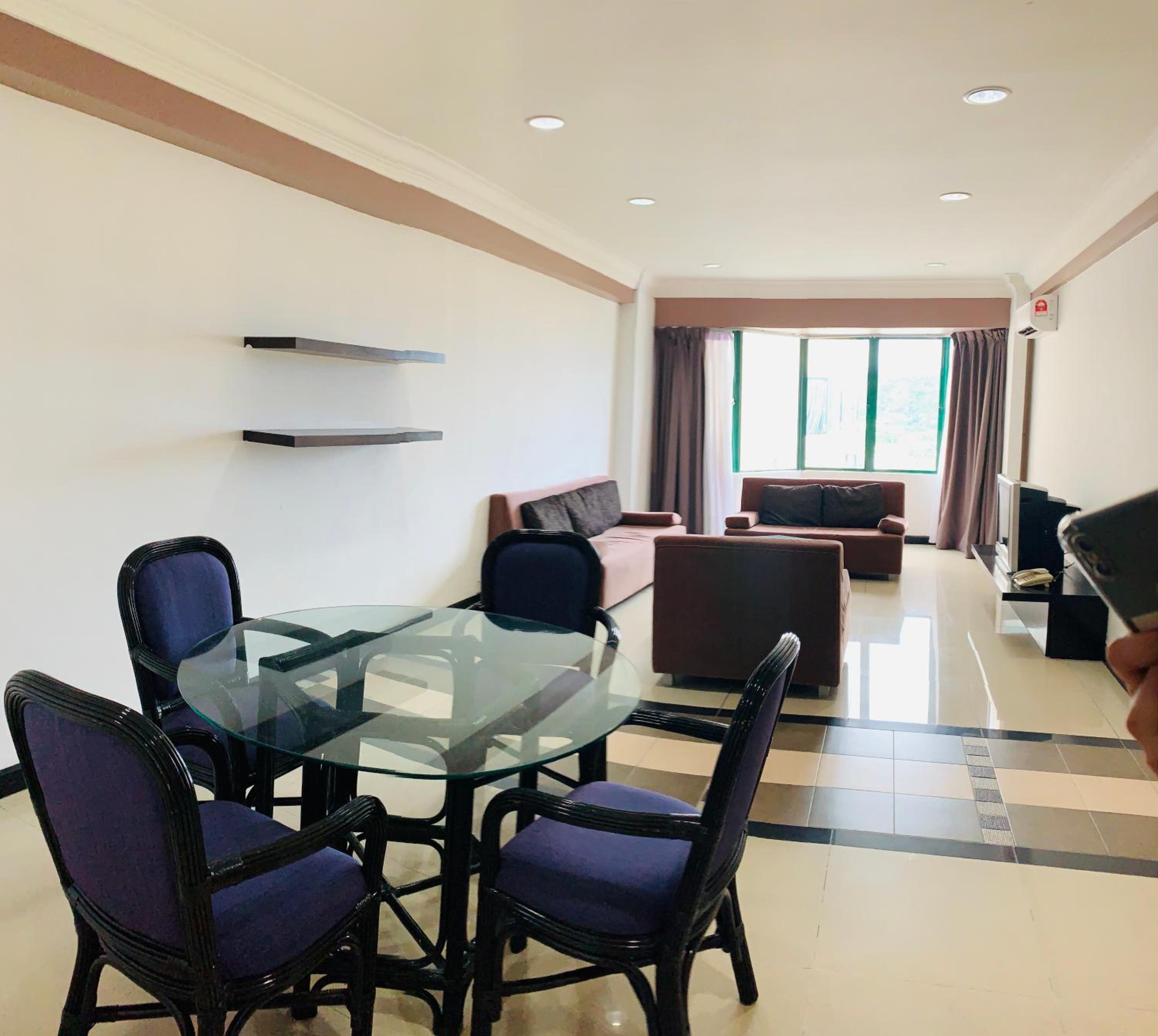 Likas Square - KK Spacious Homestay photo 7