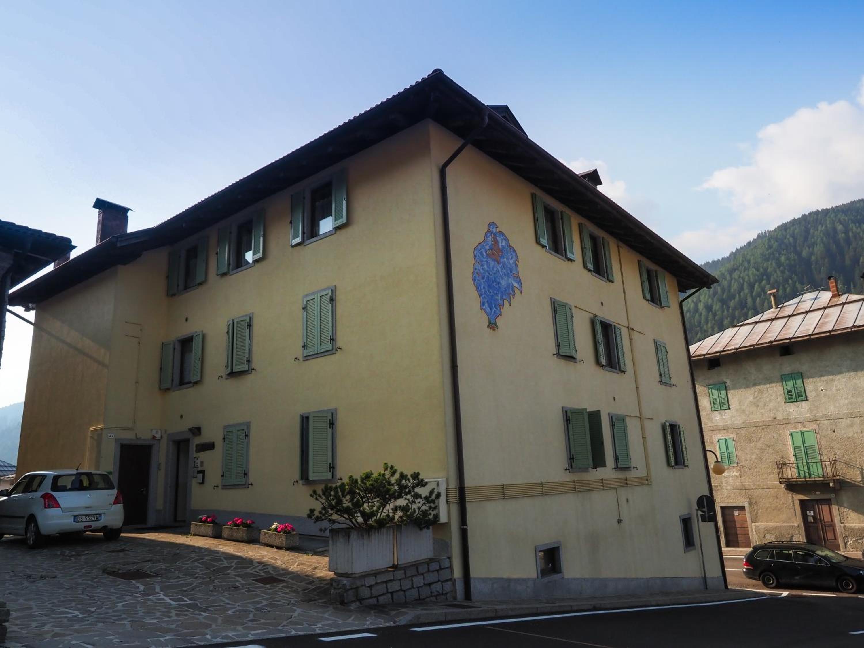 Photo 49