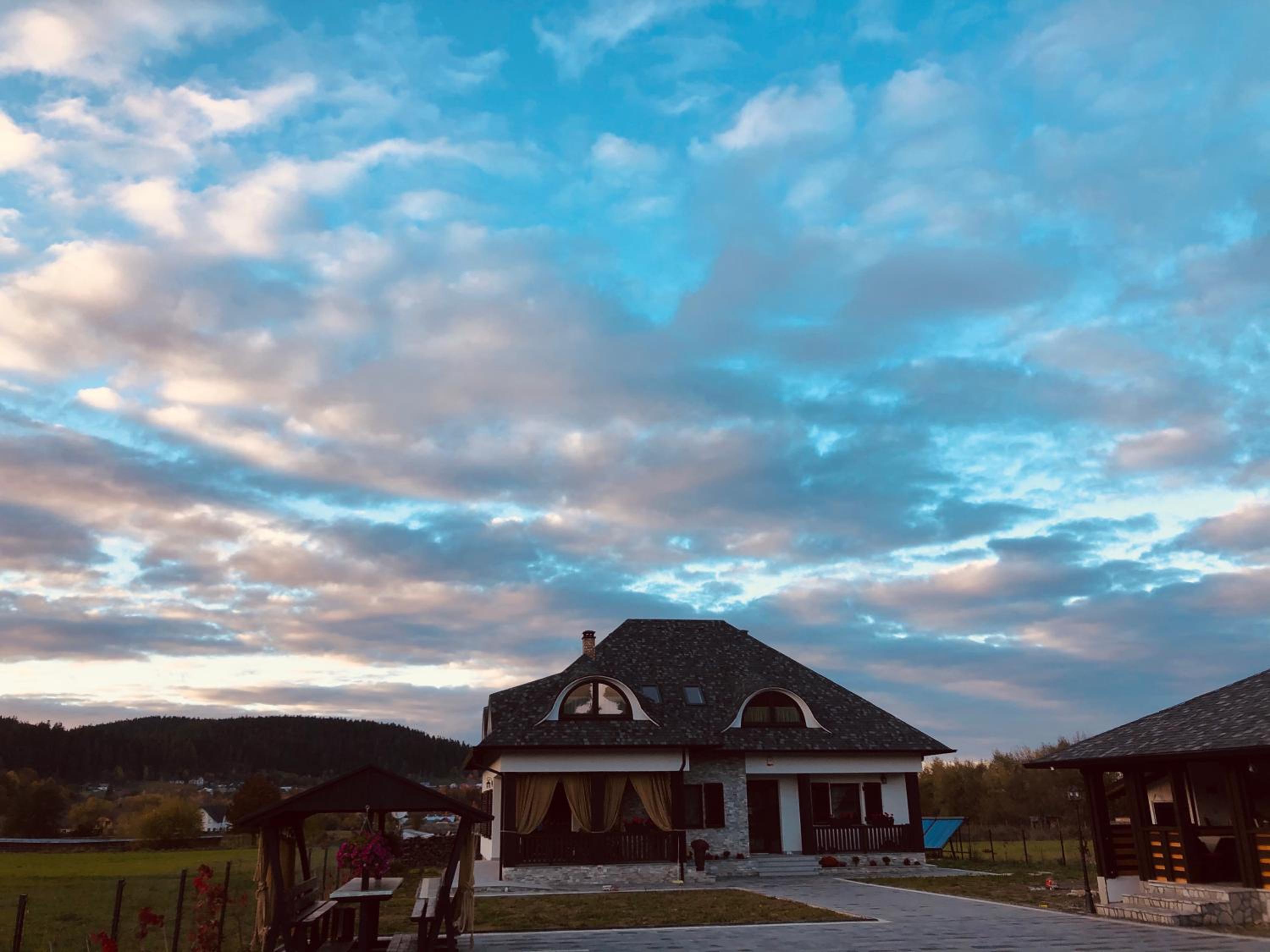 Casa Românească view 5