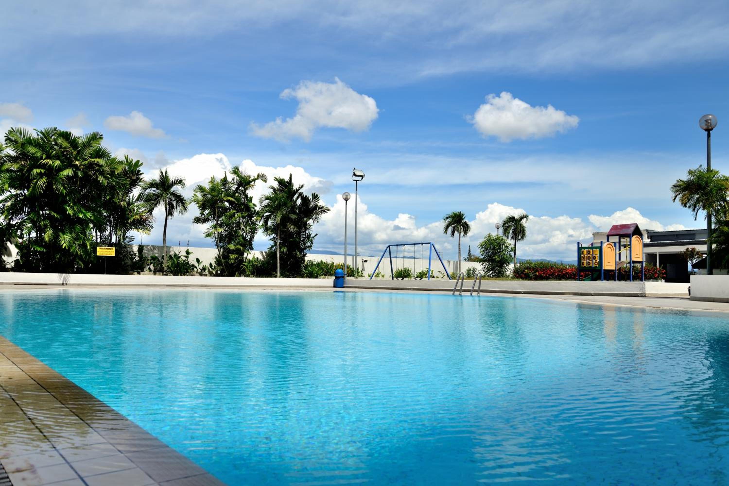 Likas Square - KK Spacious Homestay photo 6