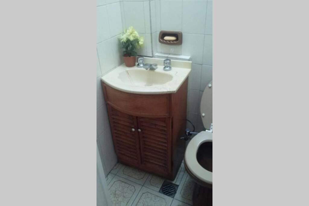 Departamento de 5 ambientes sobre el mar