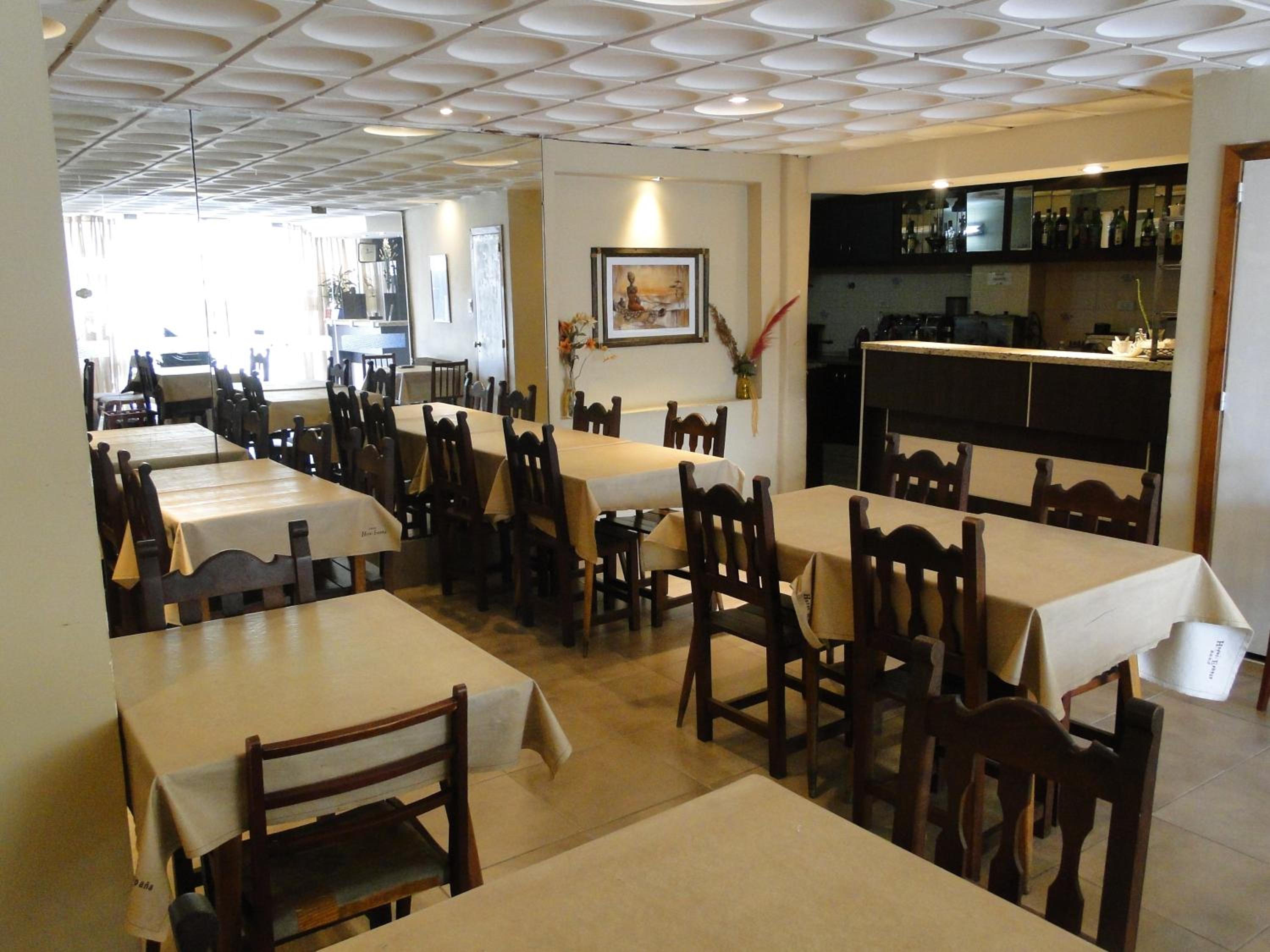 restaurant