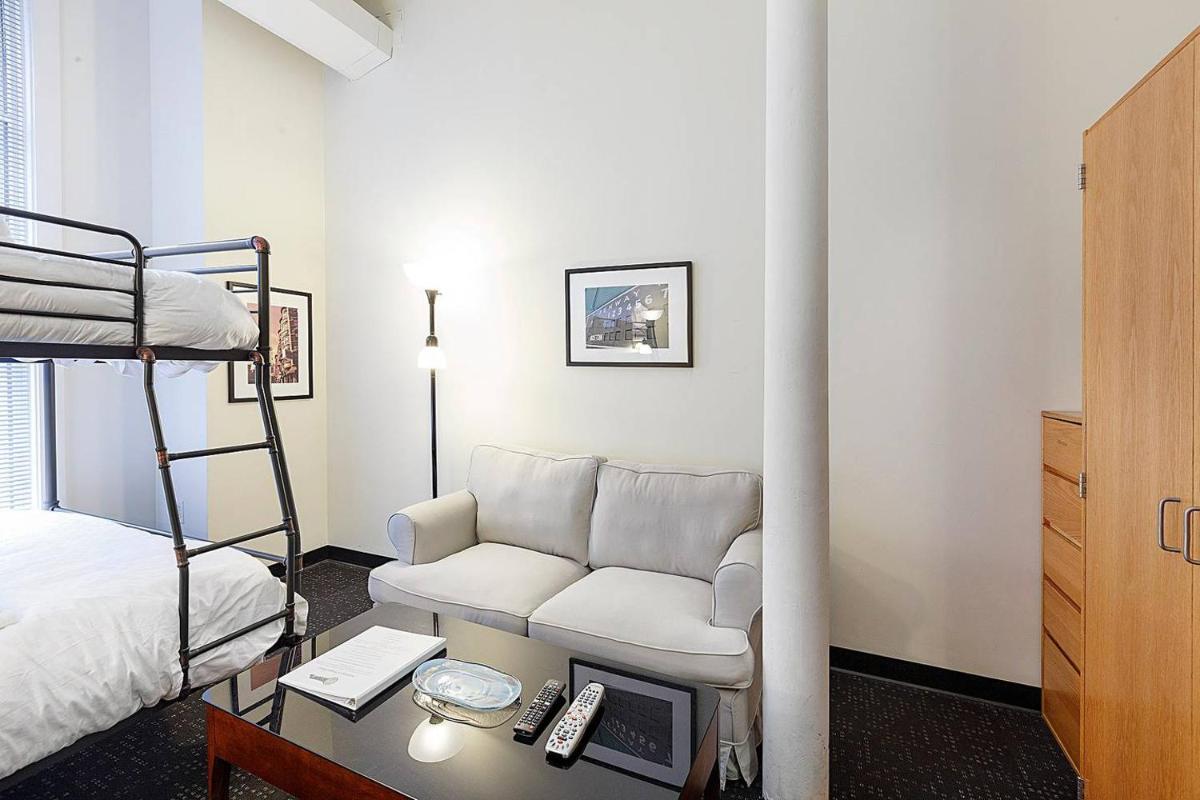 Studio Ready 4 Students & Traveling Professionals! 310 view 3