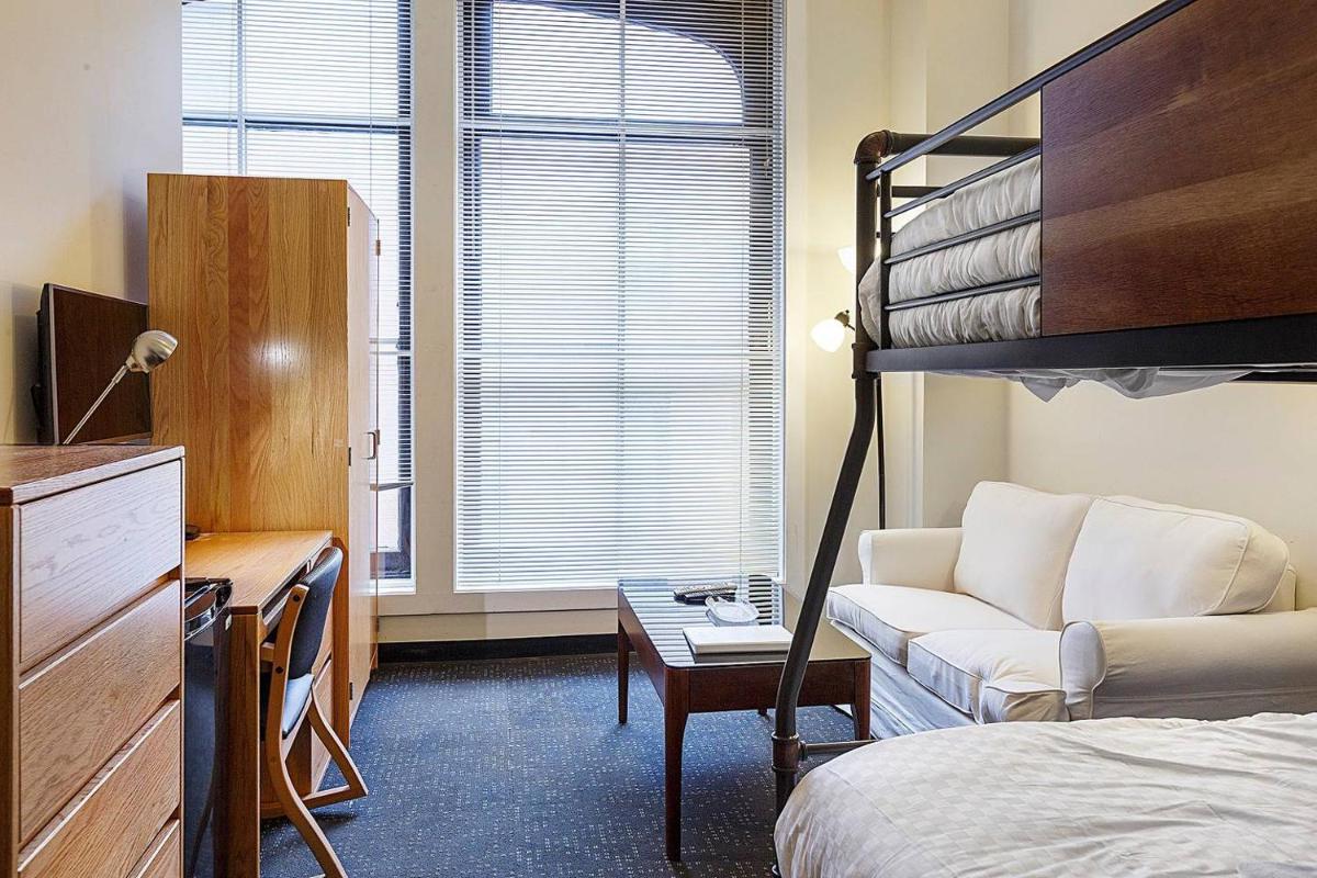 Studio Ready 4 Students & Traveling Professionals! 310 view 5