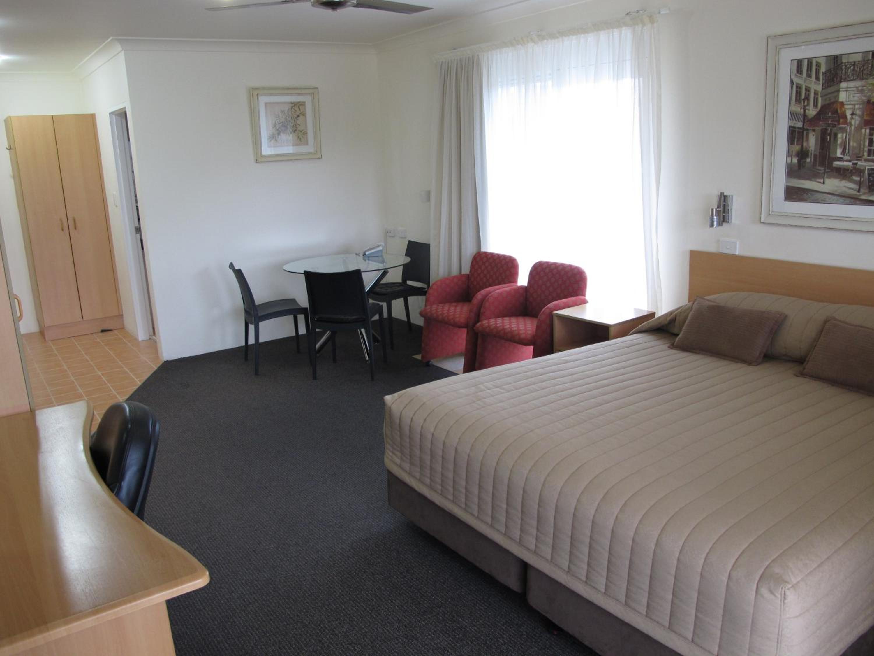 Aston Hill Motor Lodge