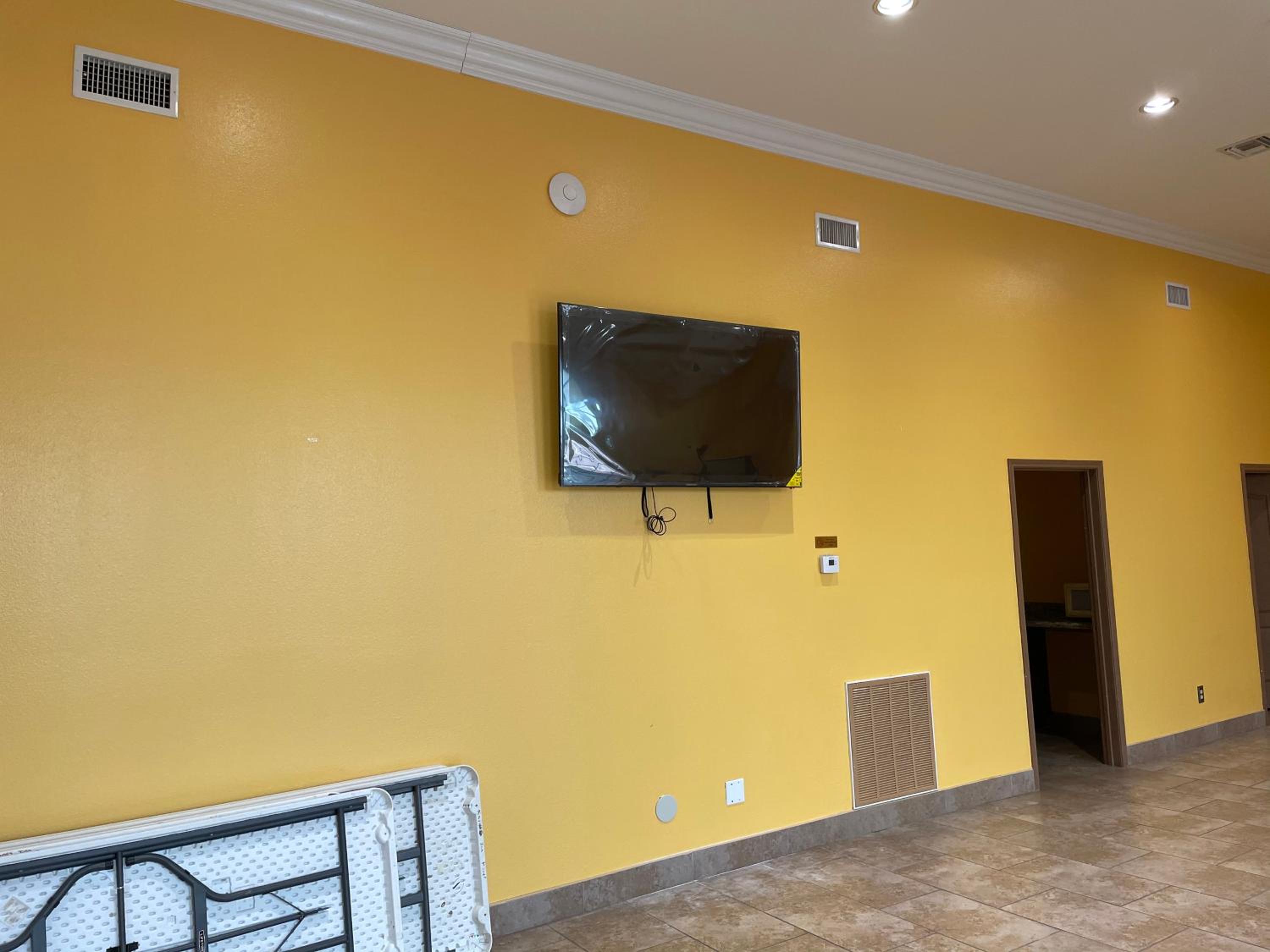 Los Fresnos Inn and Suites
