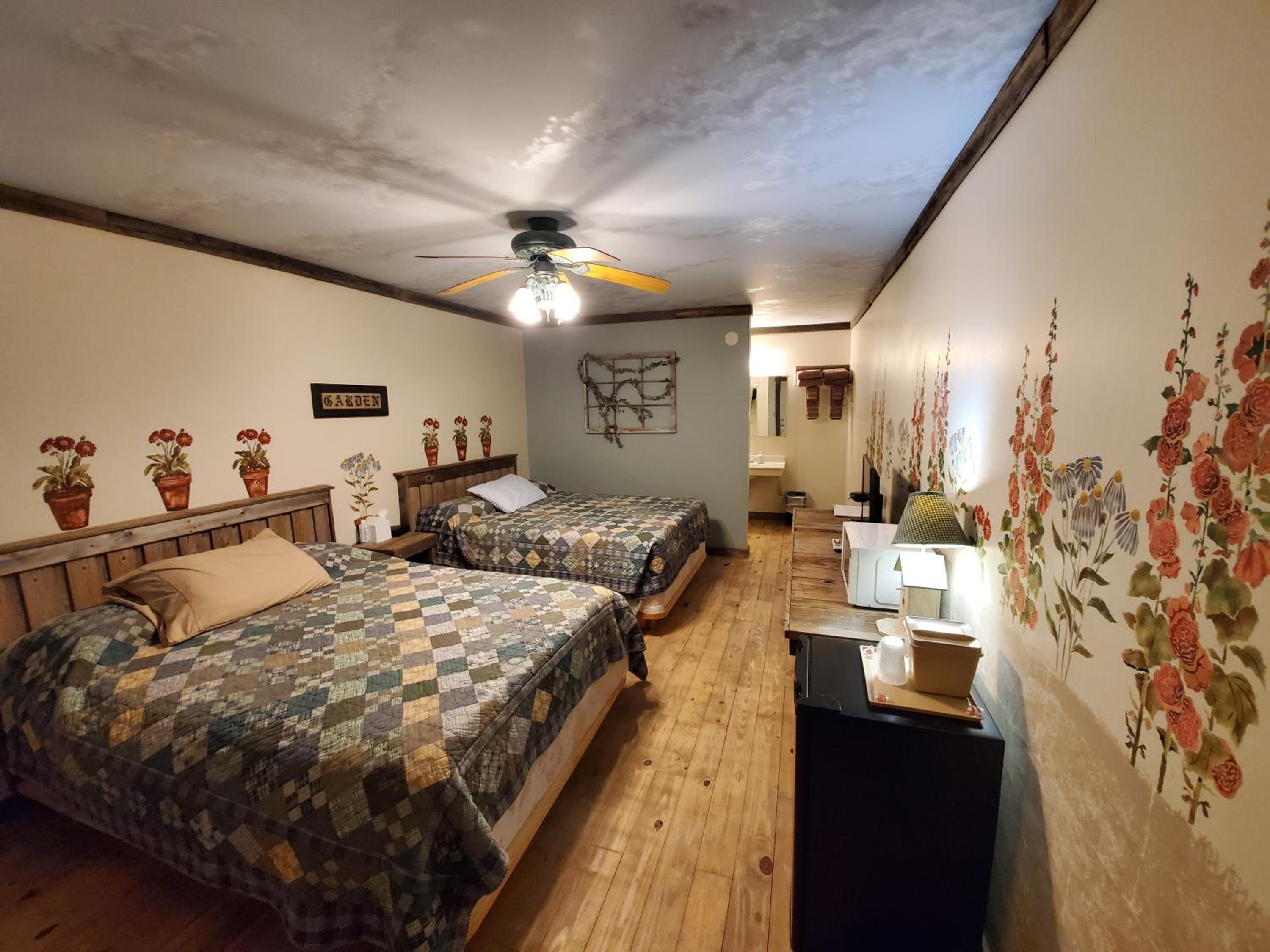 Jamesport Inn
