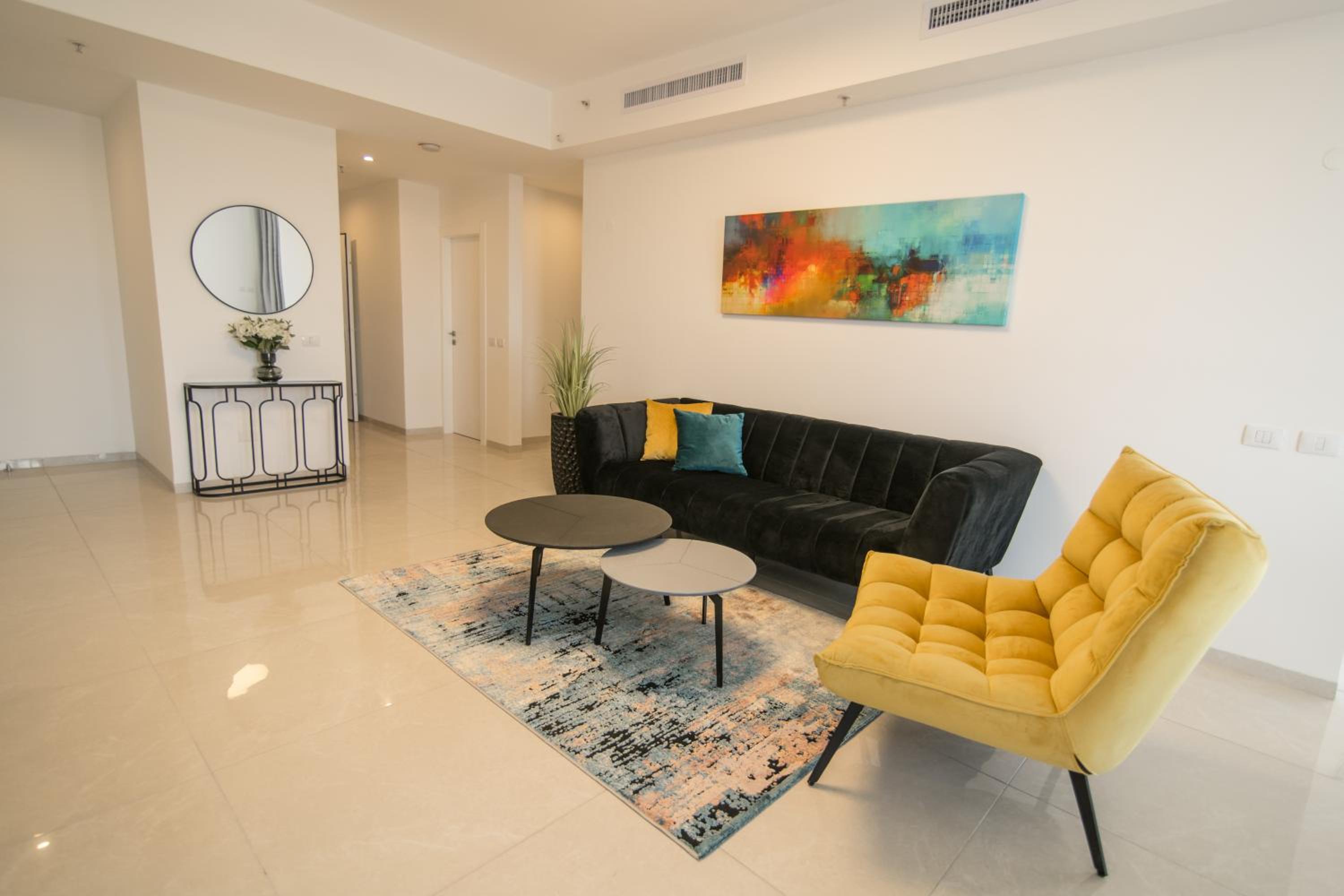 Gorgeous Design 3 BDR Apart - J Tower - Amazing View! view 4