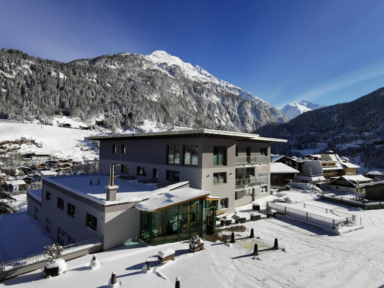 Apart Alpenjuwel Sölden view 2