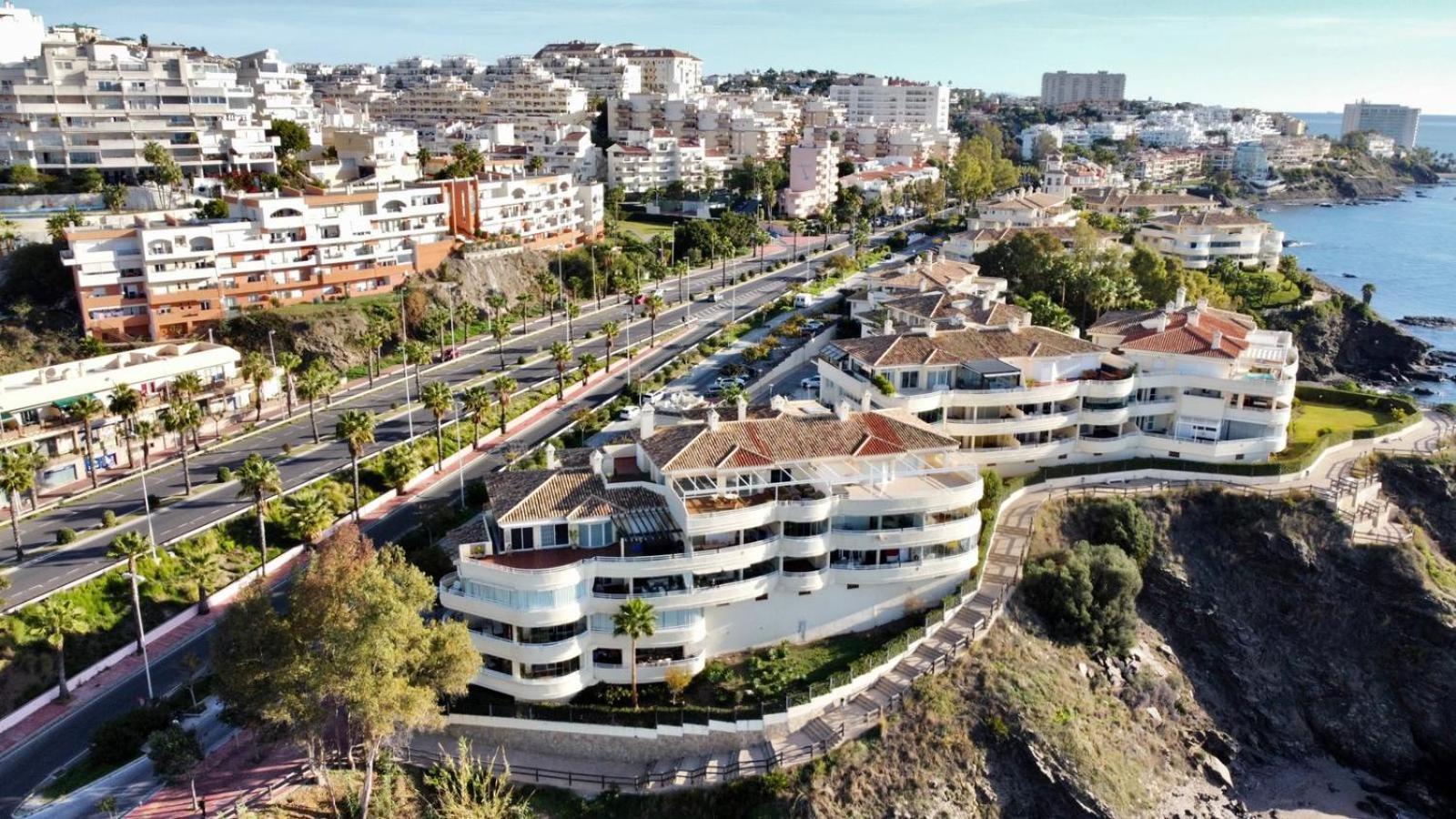 Costa Quebrada Residencial 1 view 5