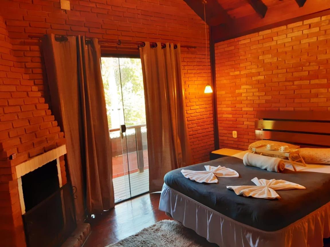 Villa Valentina chalés com lareira e churrasqueira