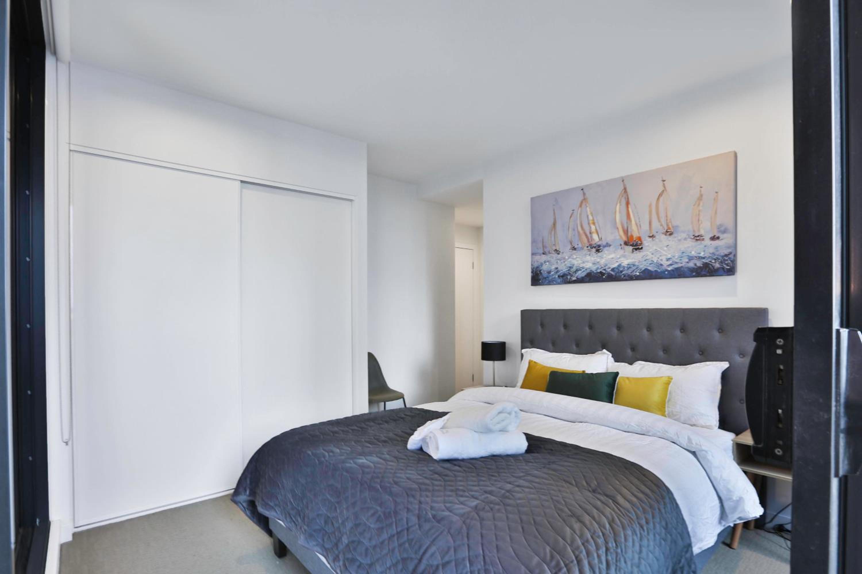 MY80 Apartment located in the inner of Melbourne CBD view 3