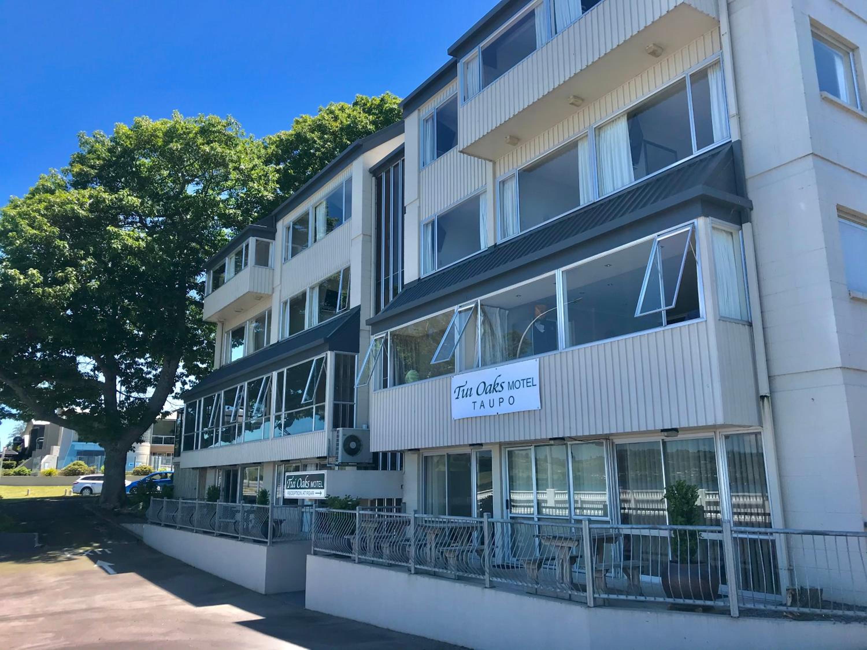 Tui Oaks Motel — photo 93