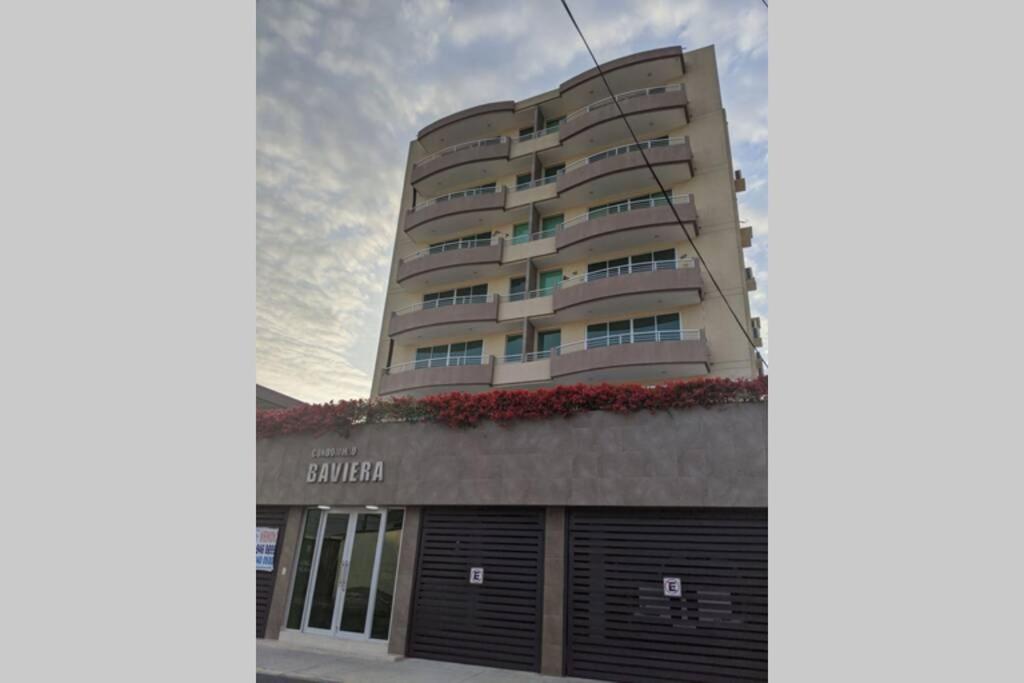 Very comfortable family apartment on Salinas Beach Super fast internet view 4