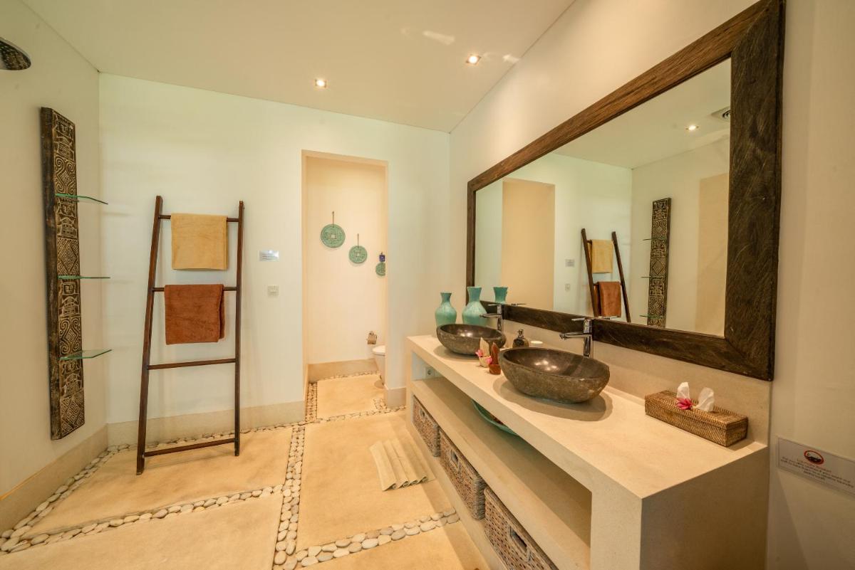 Villa Lilis - Amazing Contemporary 4 bdr villa in Seminyak view 4