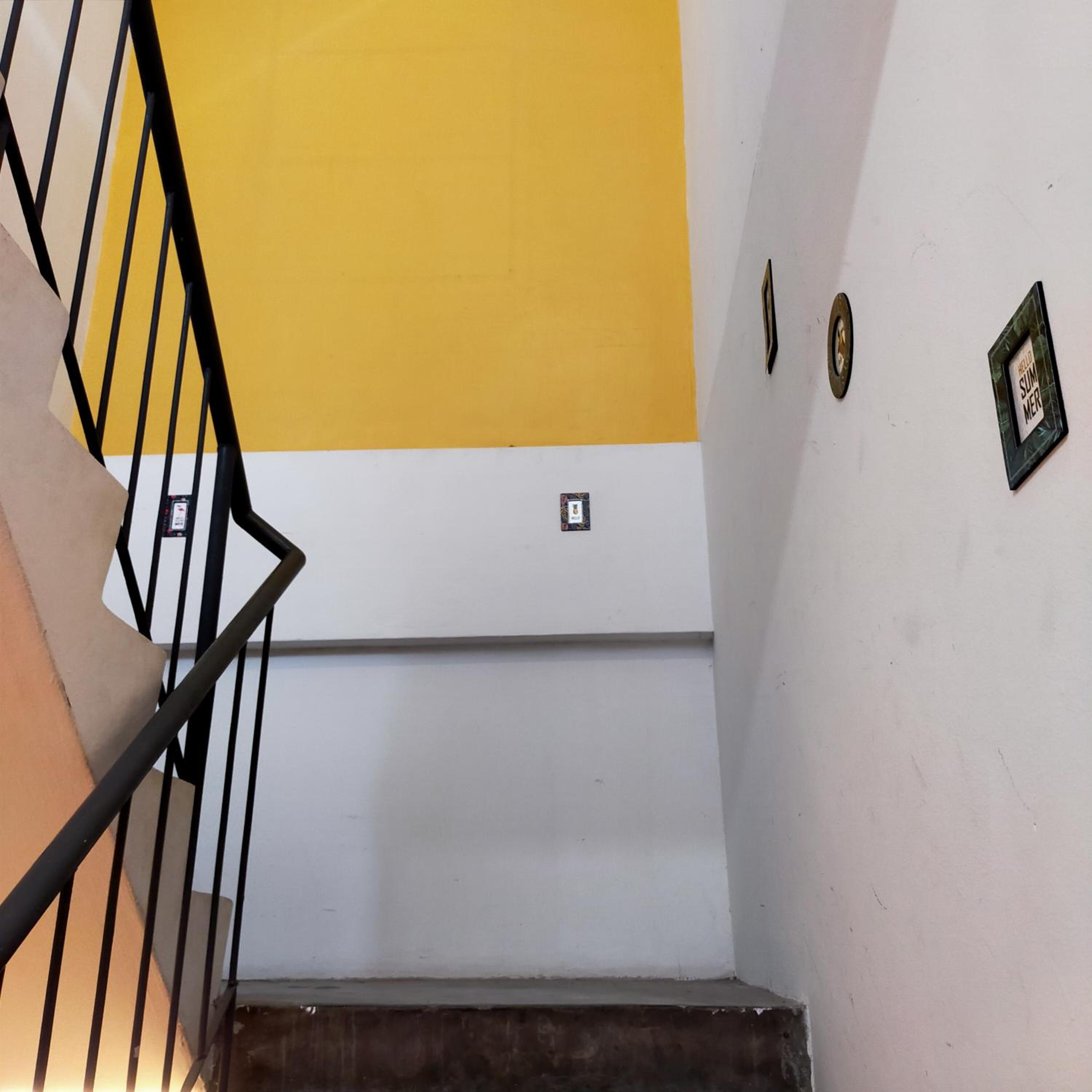 Digital Nomad House KL Bukit Bintang - 24&7 Coworking Access Included