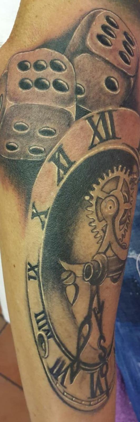 Tattoo PENSION mit Restaurant und Tattoo-Studio