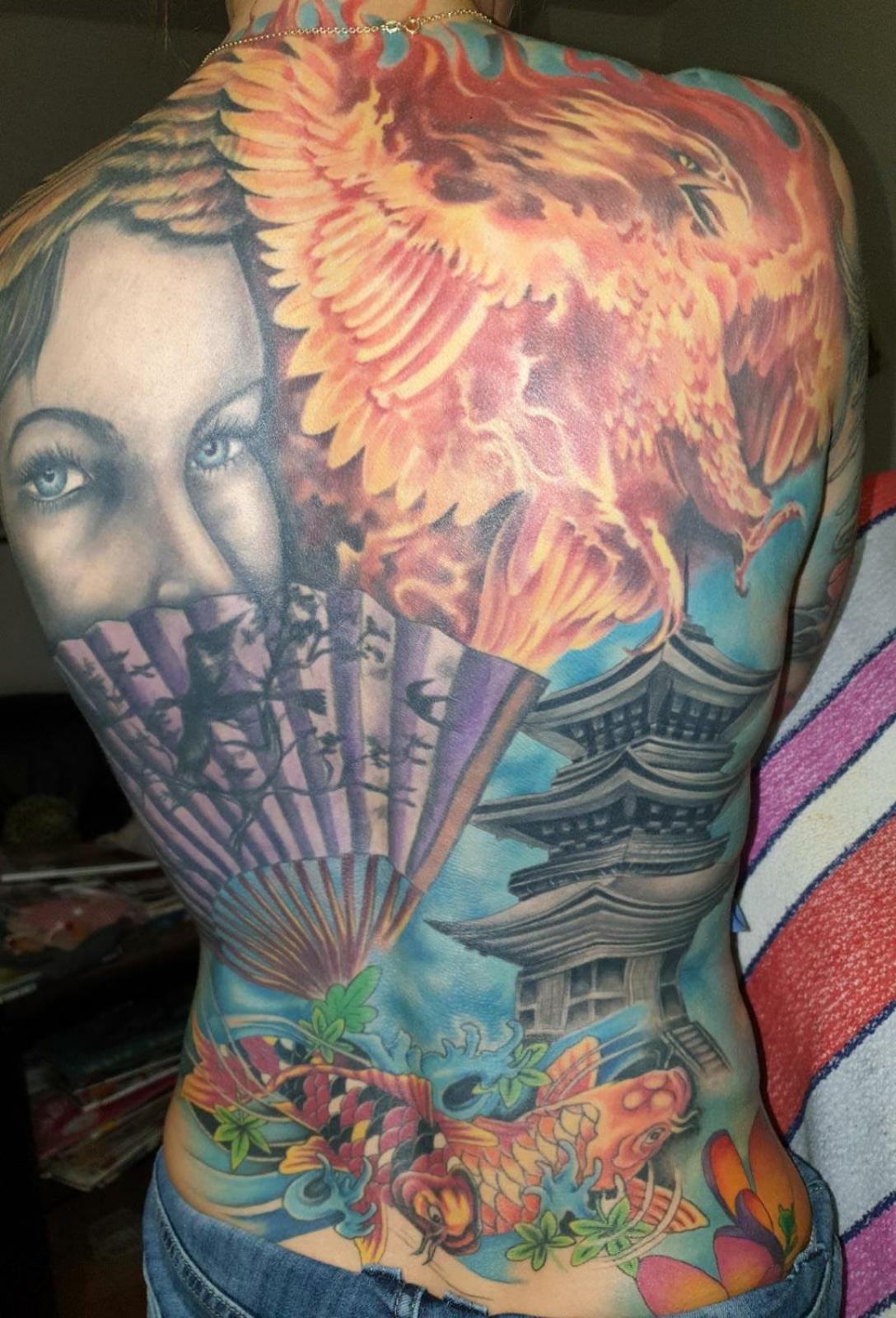 Tattoo PENSION mit Restaurant und Tattoo-Studio