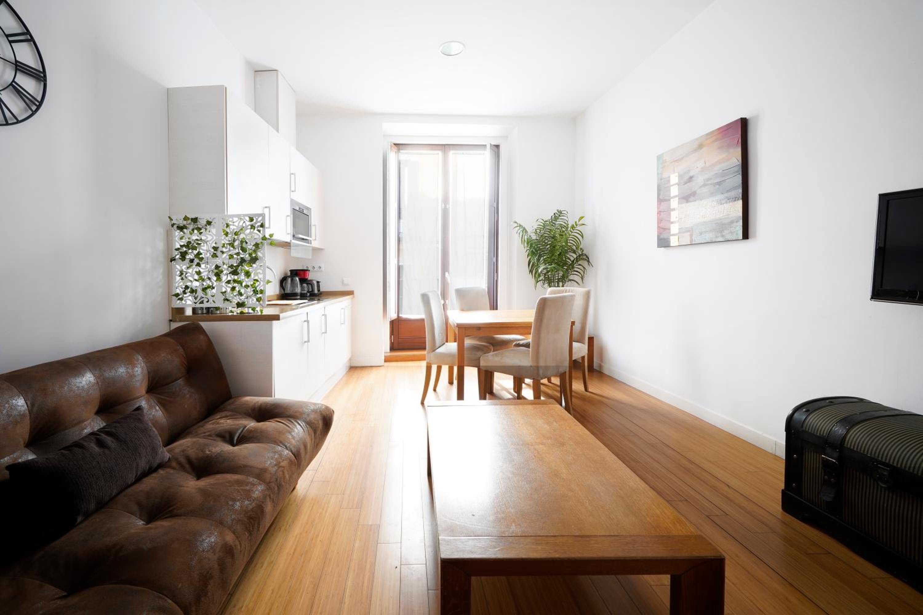Apartamentos Huertas 10