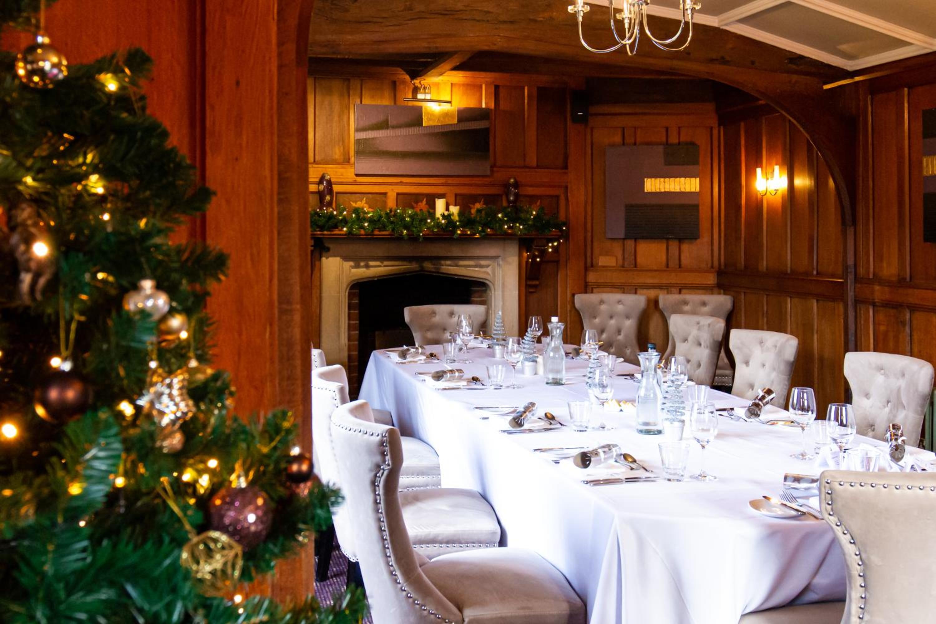 Horley Vacations - Langshott Manor - Luxury Hotel Gatwick - Property Image 121