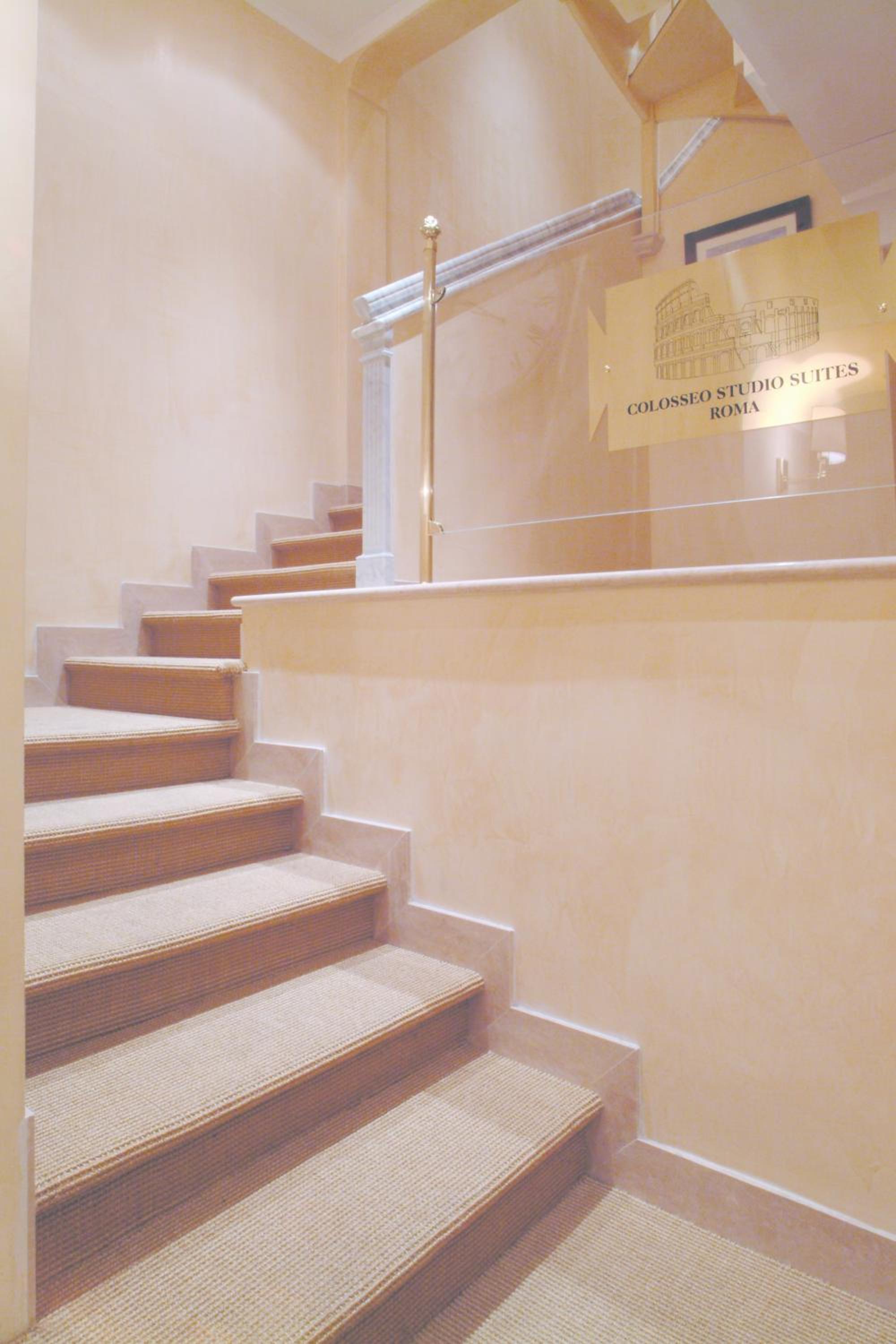 Colosseo Studio Suite en Rome — other