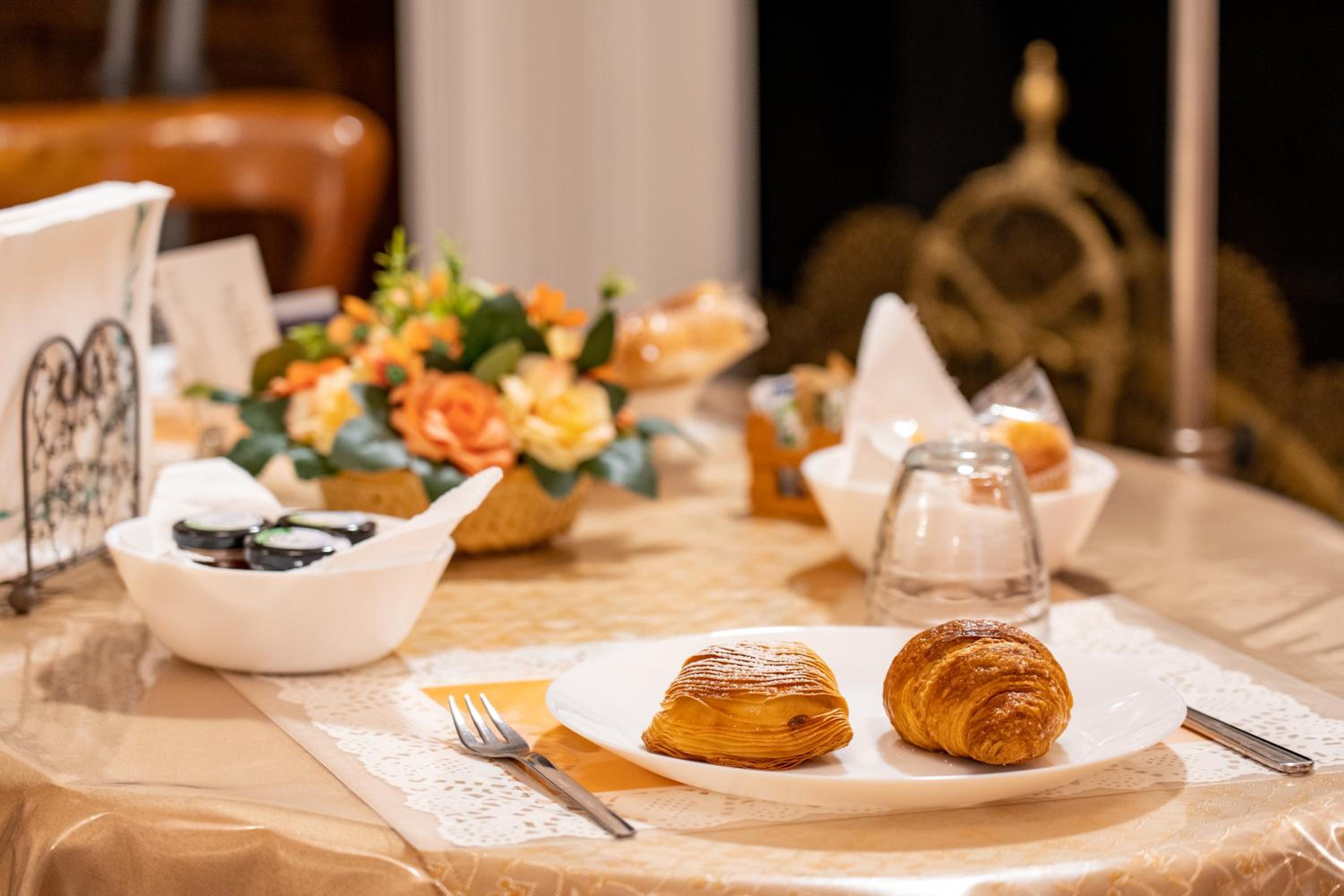 Real Borbone en Caserta — dining