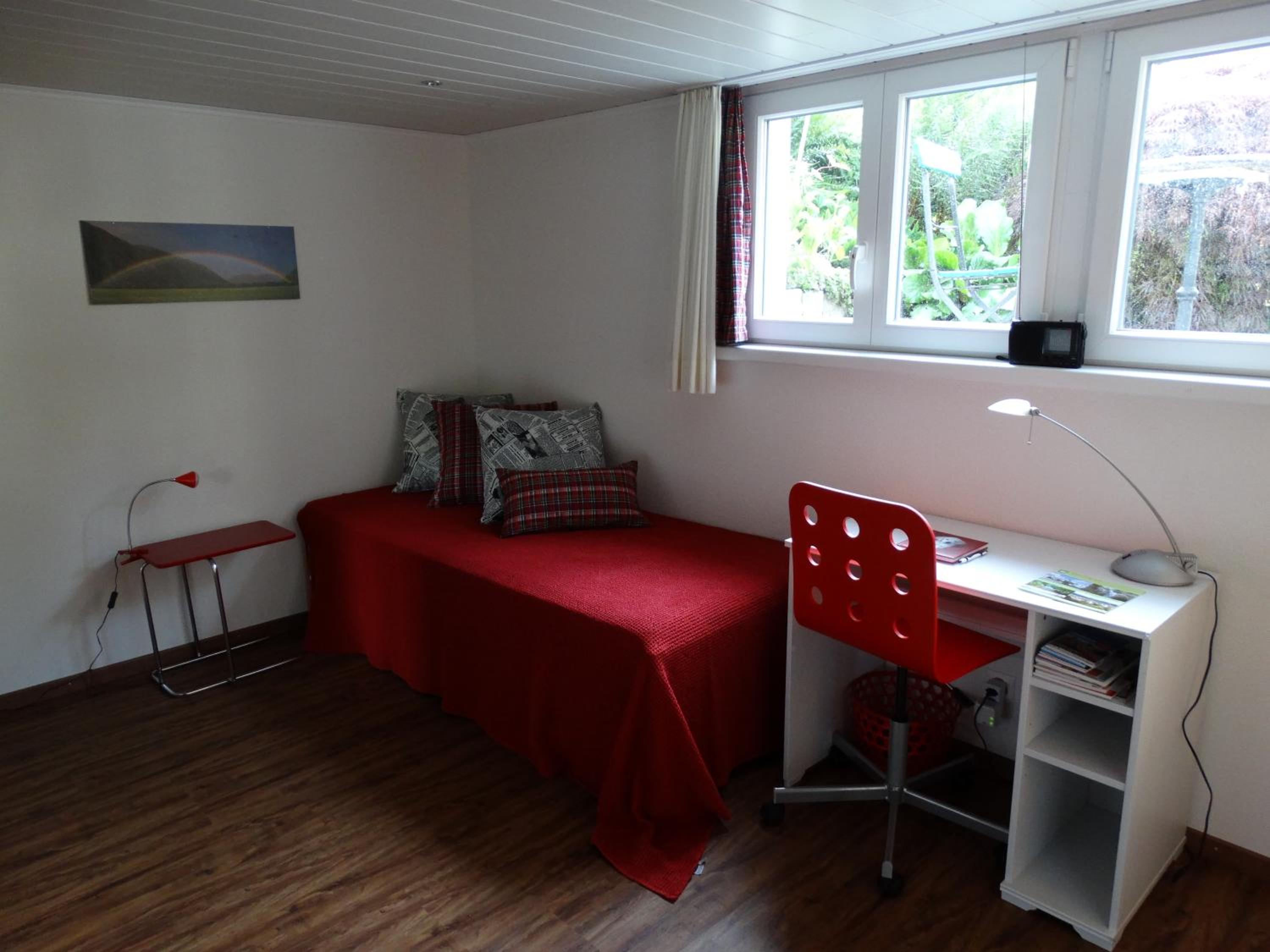Photo 12