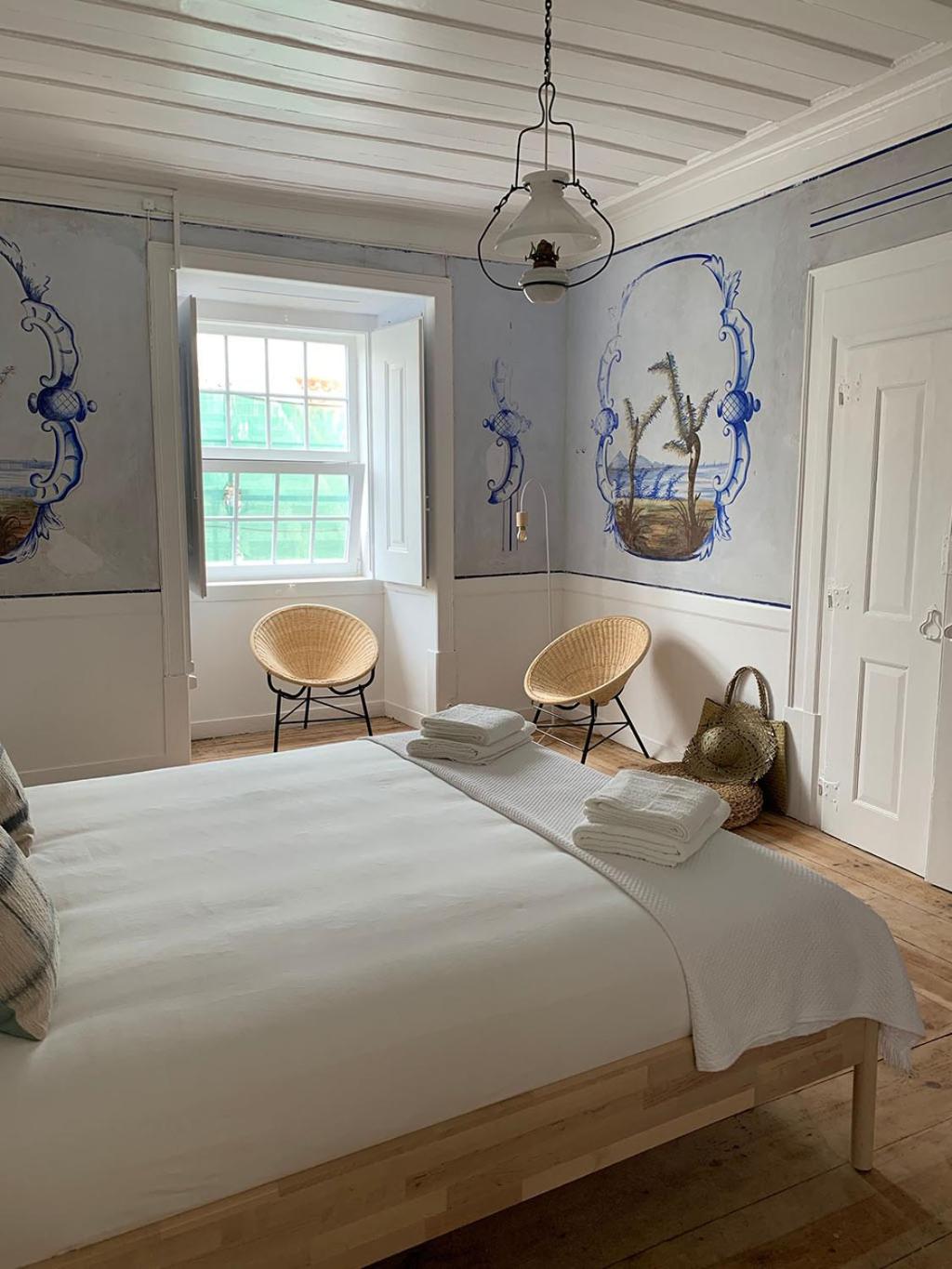 Hotel Central Studio suite in Ericeira by Lovely Bay - Image 1