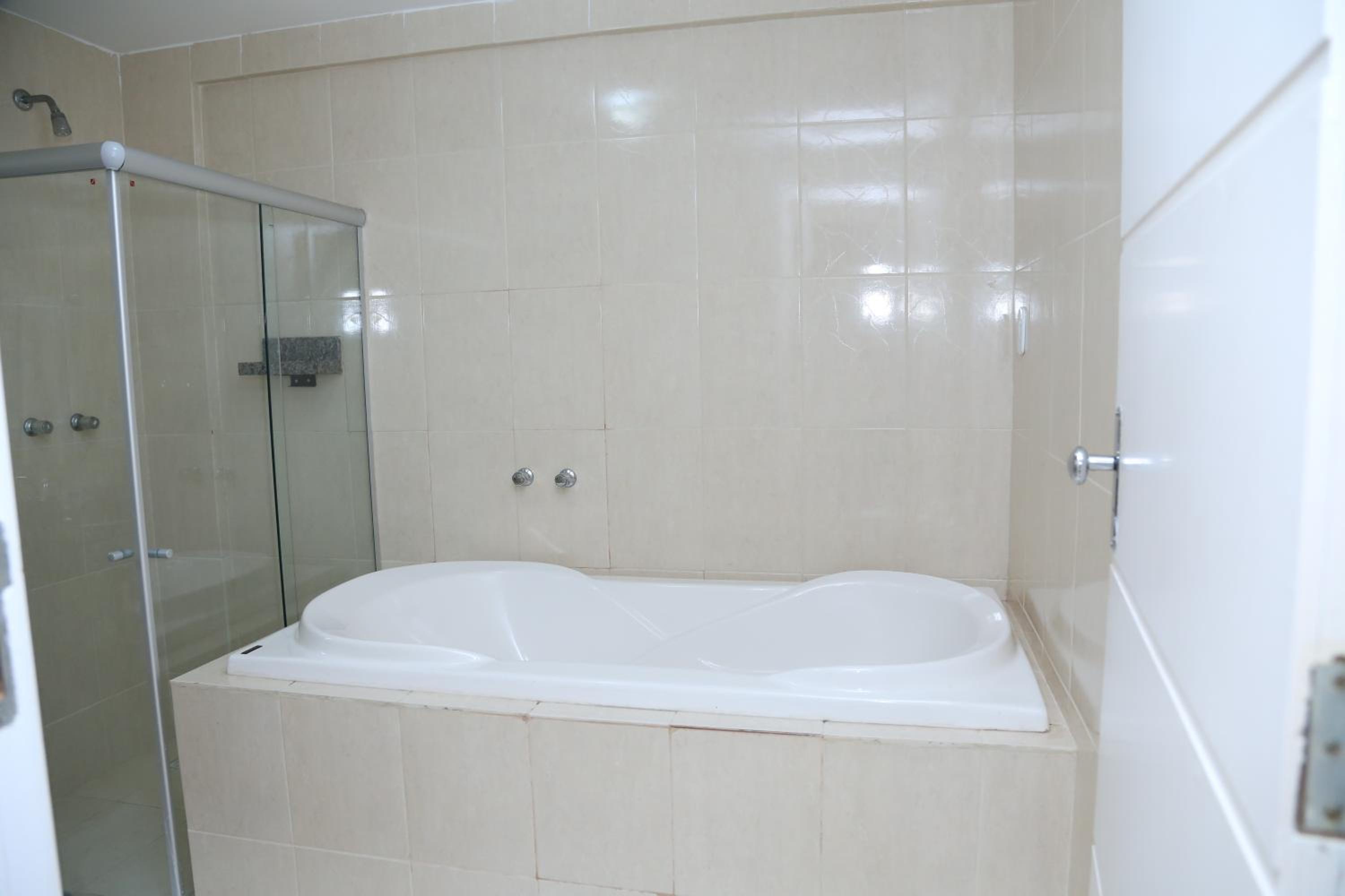 Jacuzzi