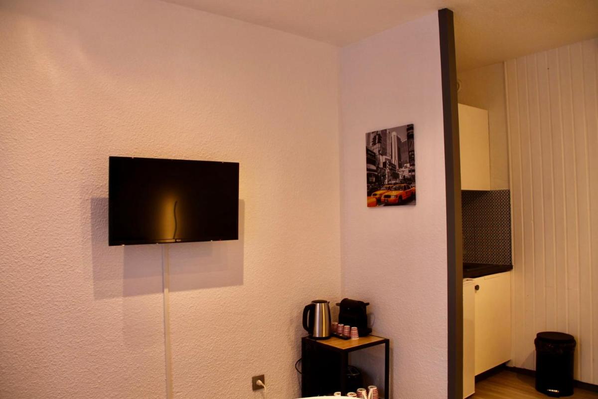 Modern Studio Proche Centre Chamonix view 5