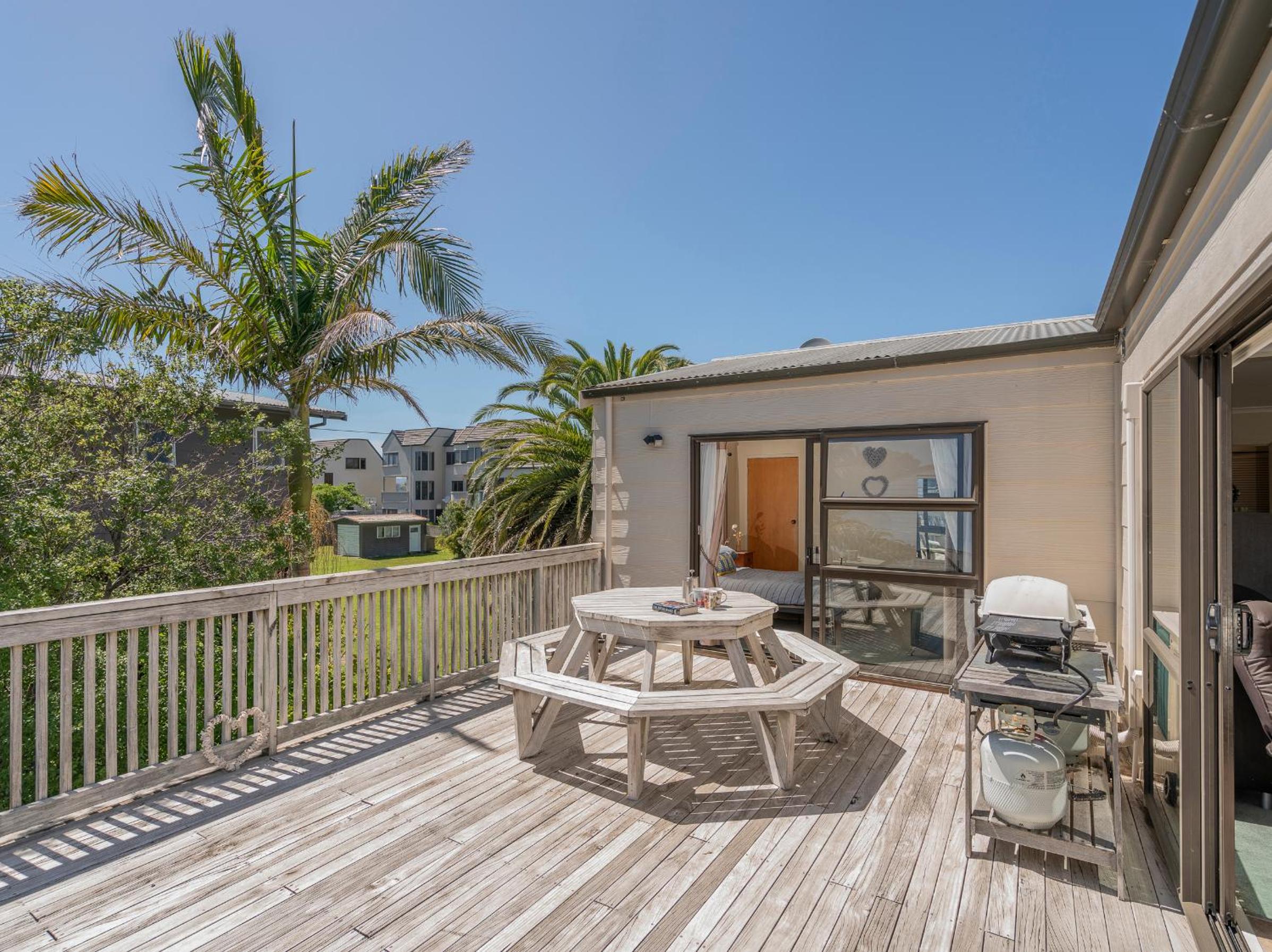 Surf Stay - Whitianga Holiday Home view 5