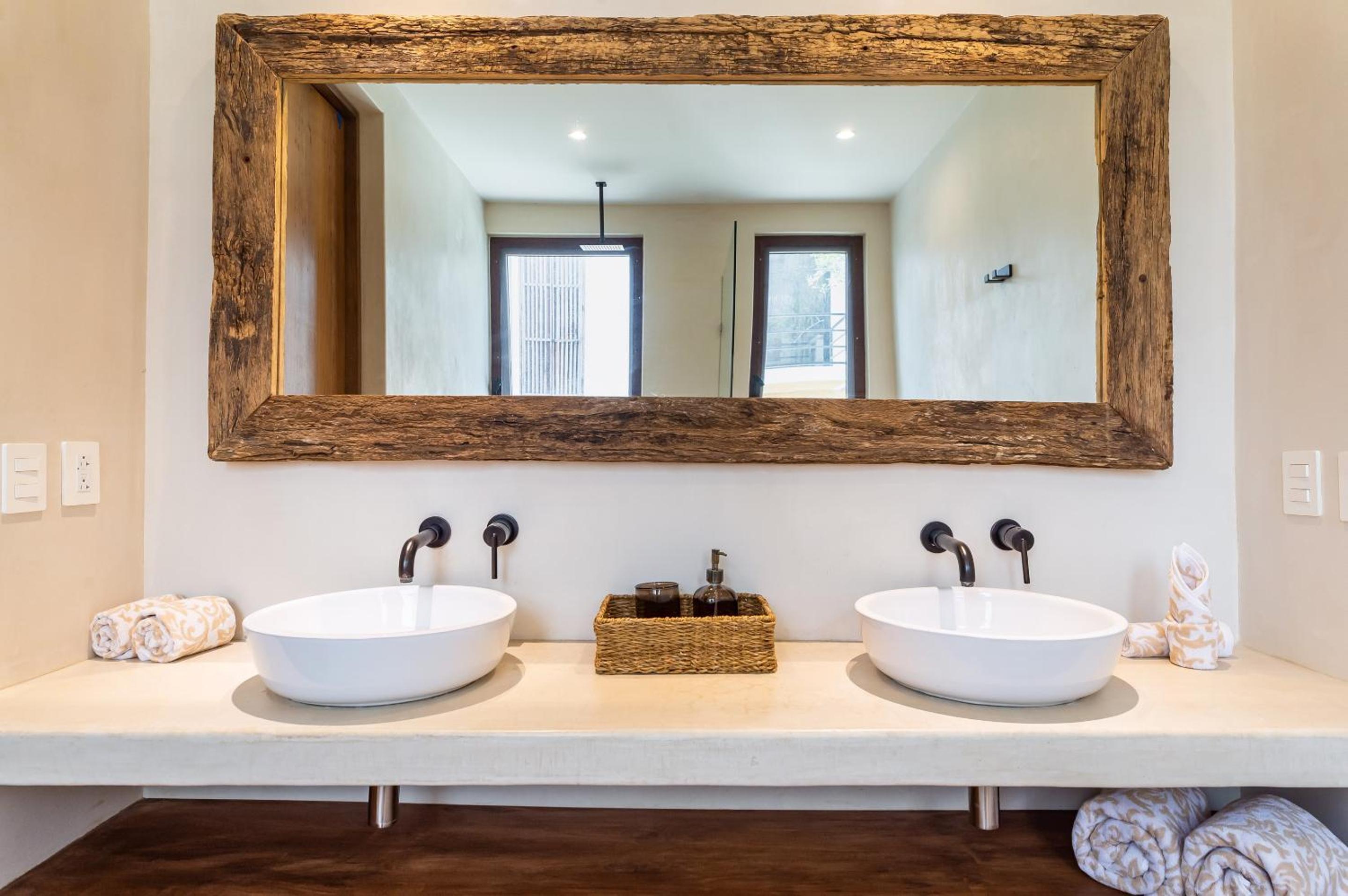 Casa Wahh - Property Image 73