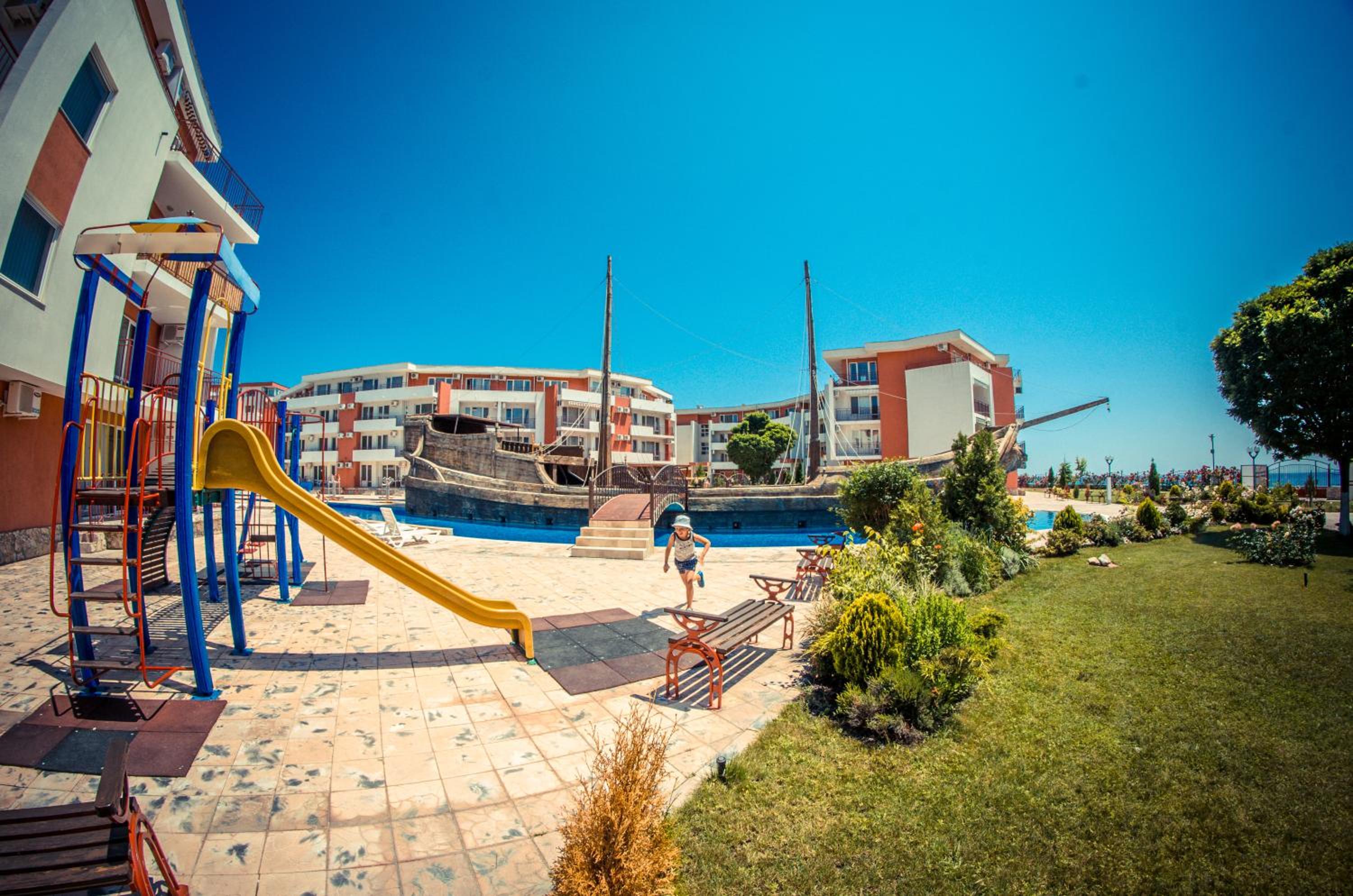 Privilege Fort Beach Apartments