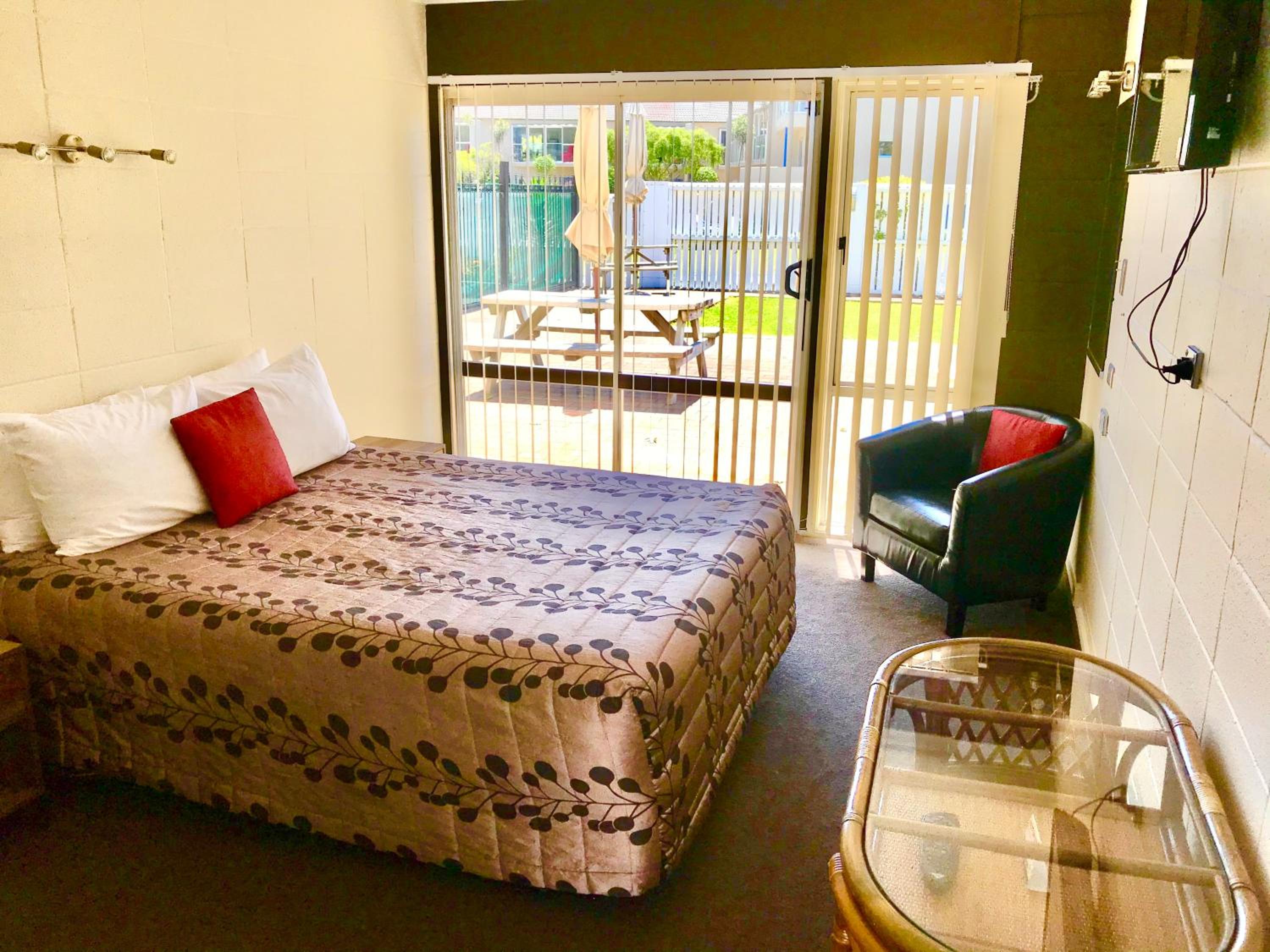 Tui Oaks Motel — photo 25