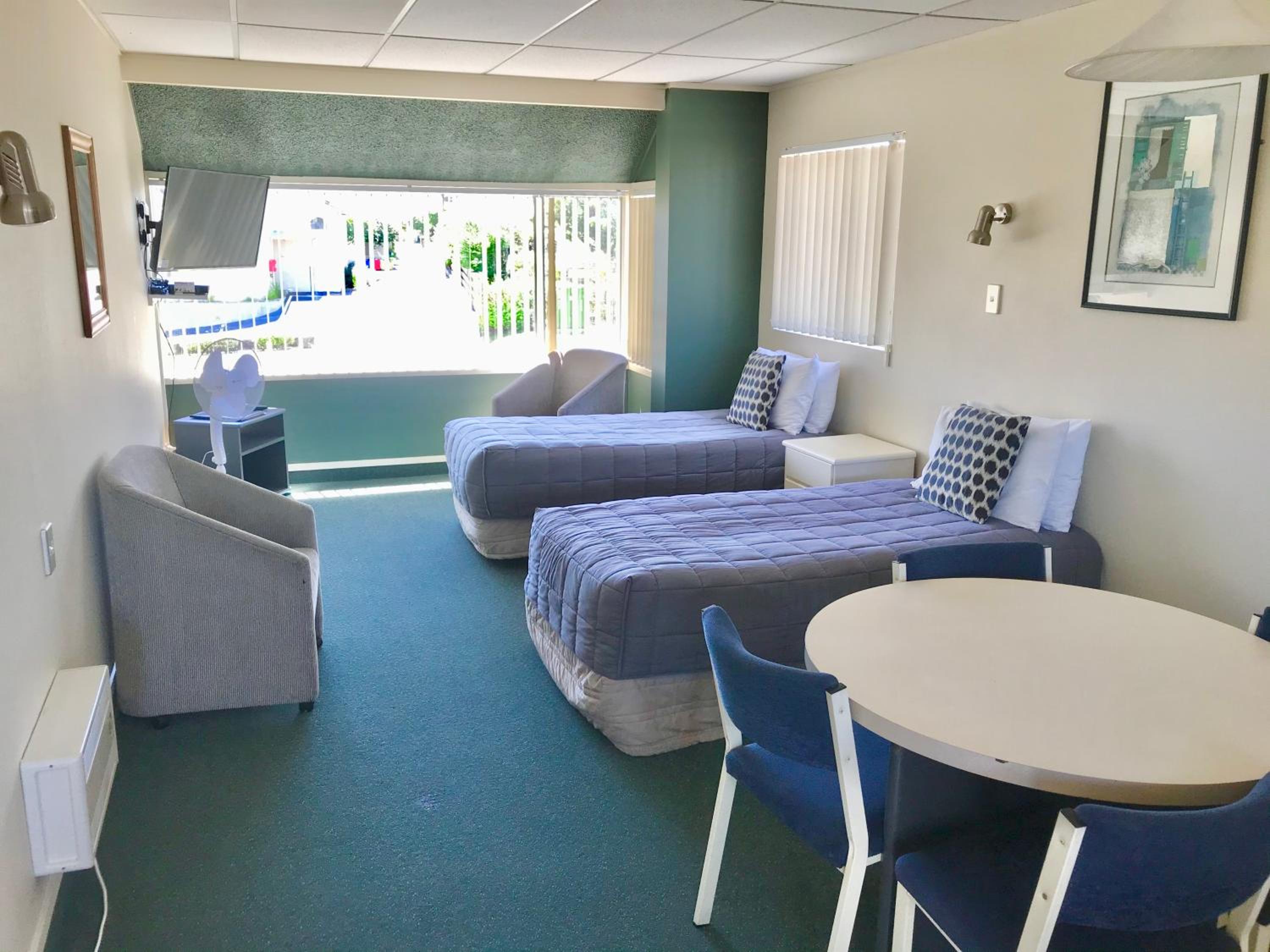 Tui Oaks Motel — photo 22