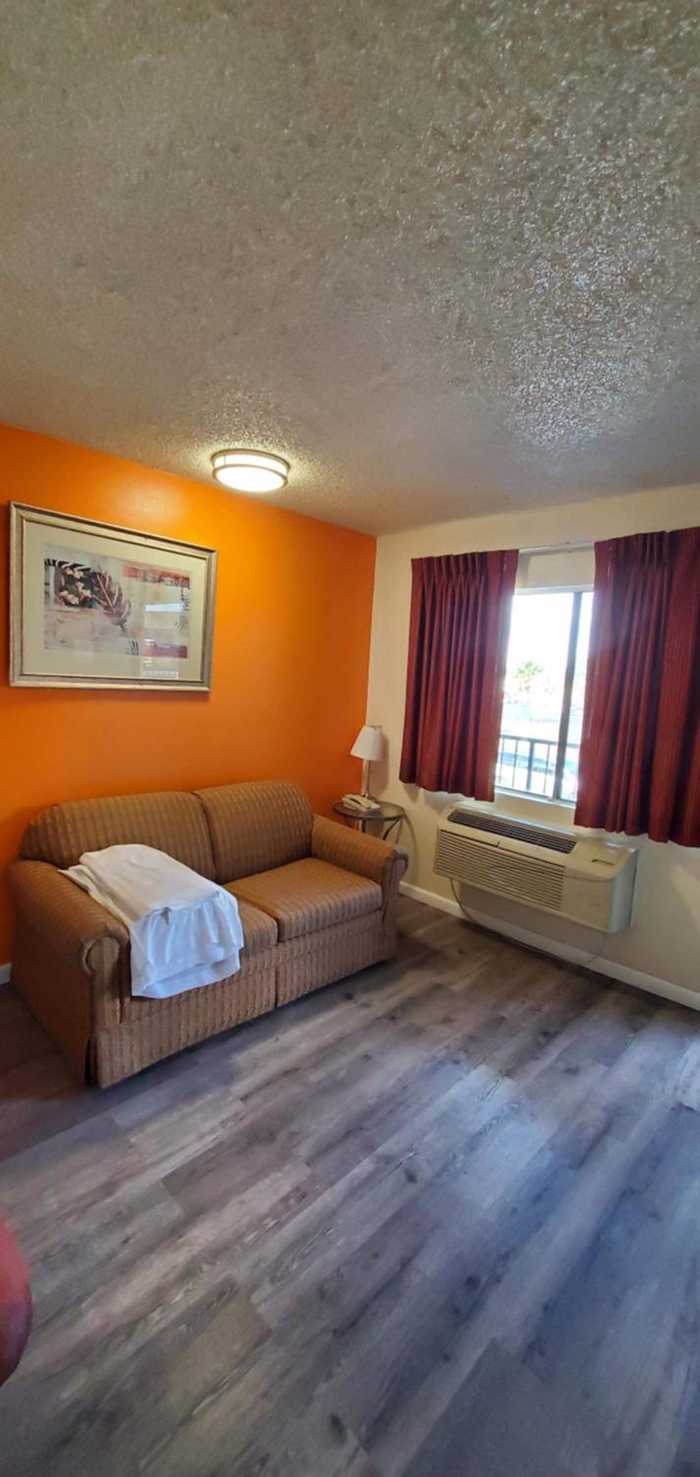 Anaheim National Inn