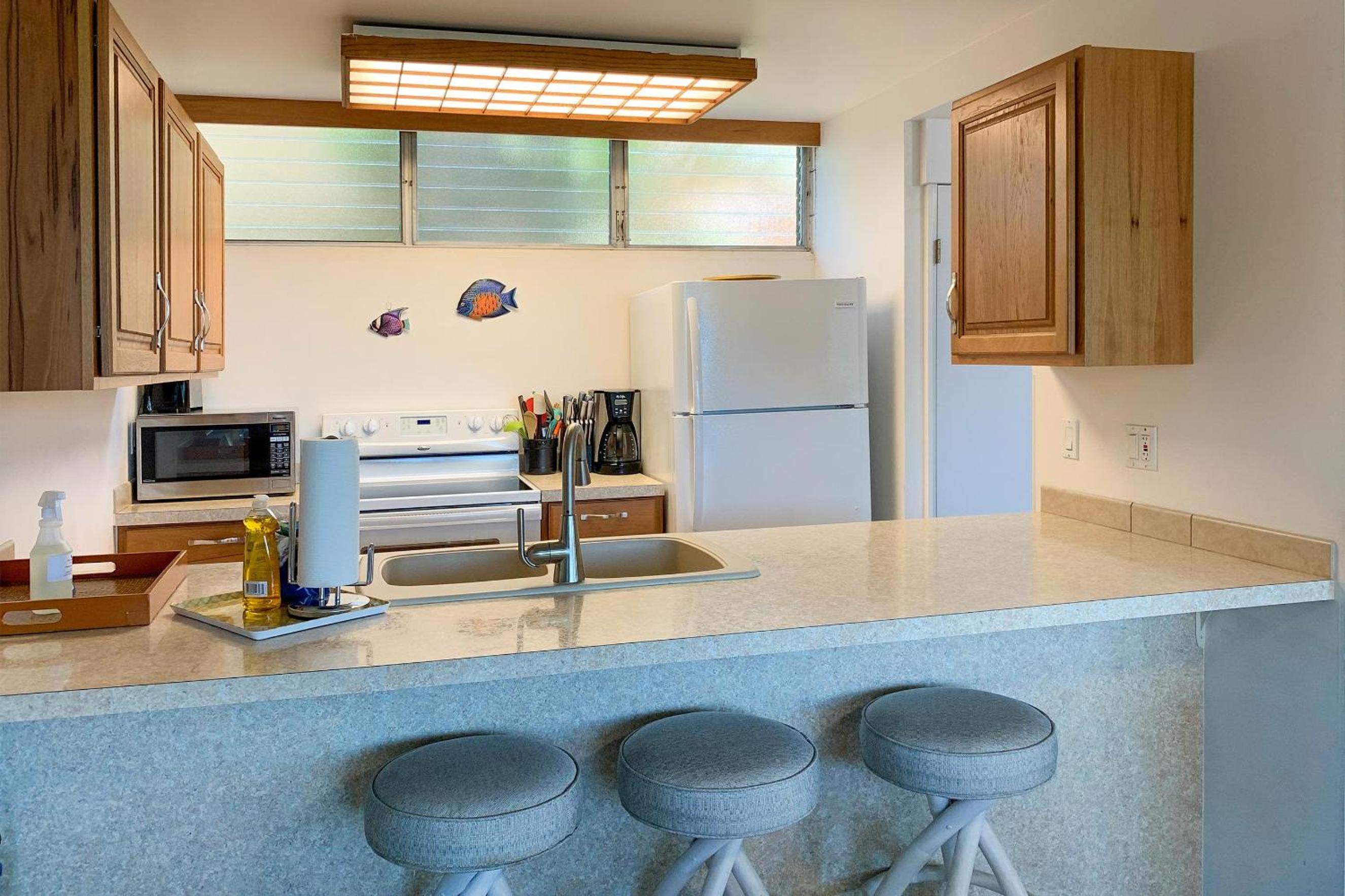 Haleakala Shores A-301, Panoramic Views, Split AC