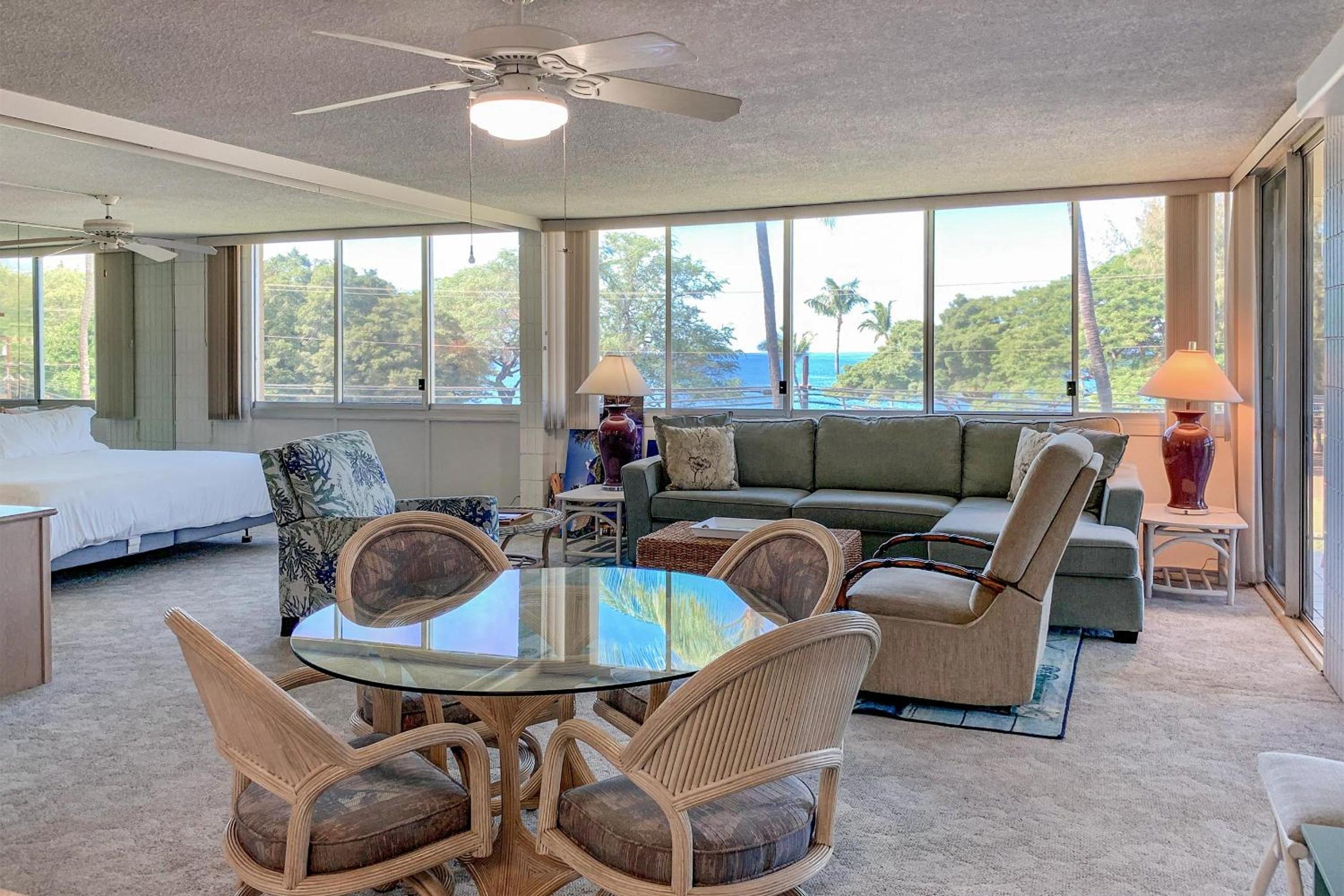 Haleakala Shores A-301, Panoramic Views, Split AC