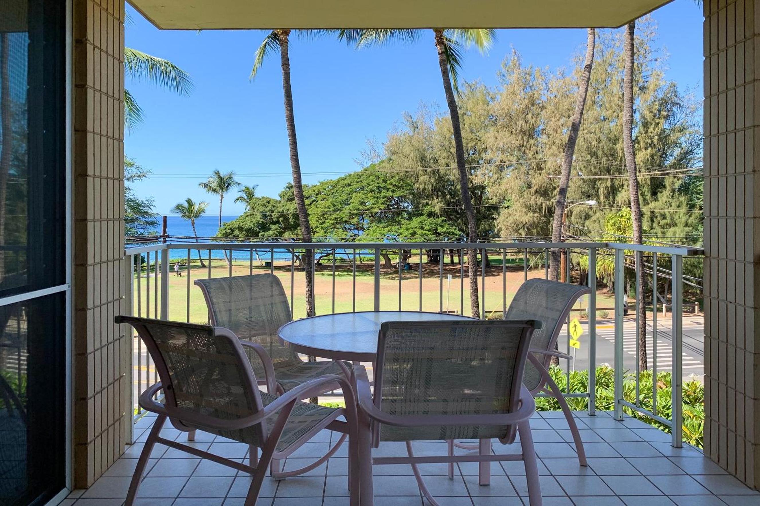 Haleakala Shores A-301, Panoramic Views, Split AC