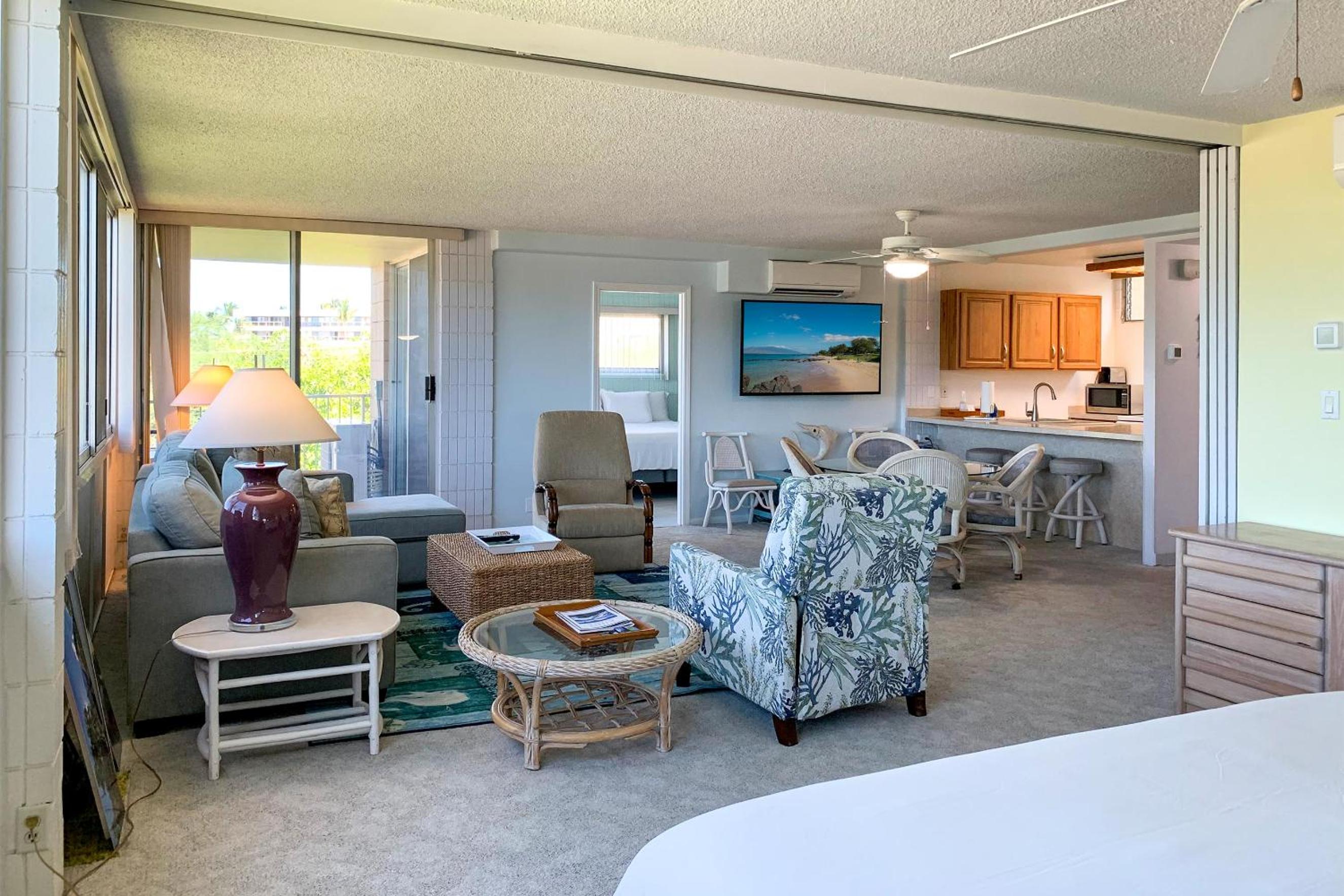 Haleakala Shores A-301, Panoramic Views, Split AC