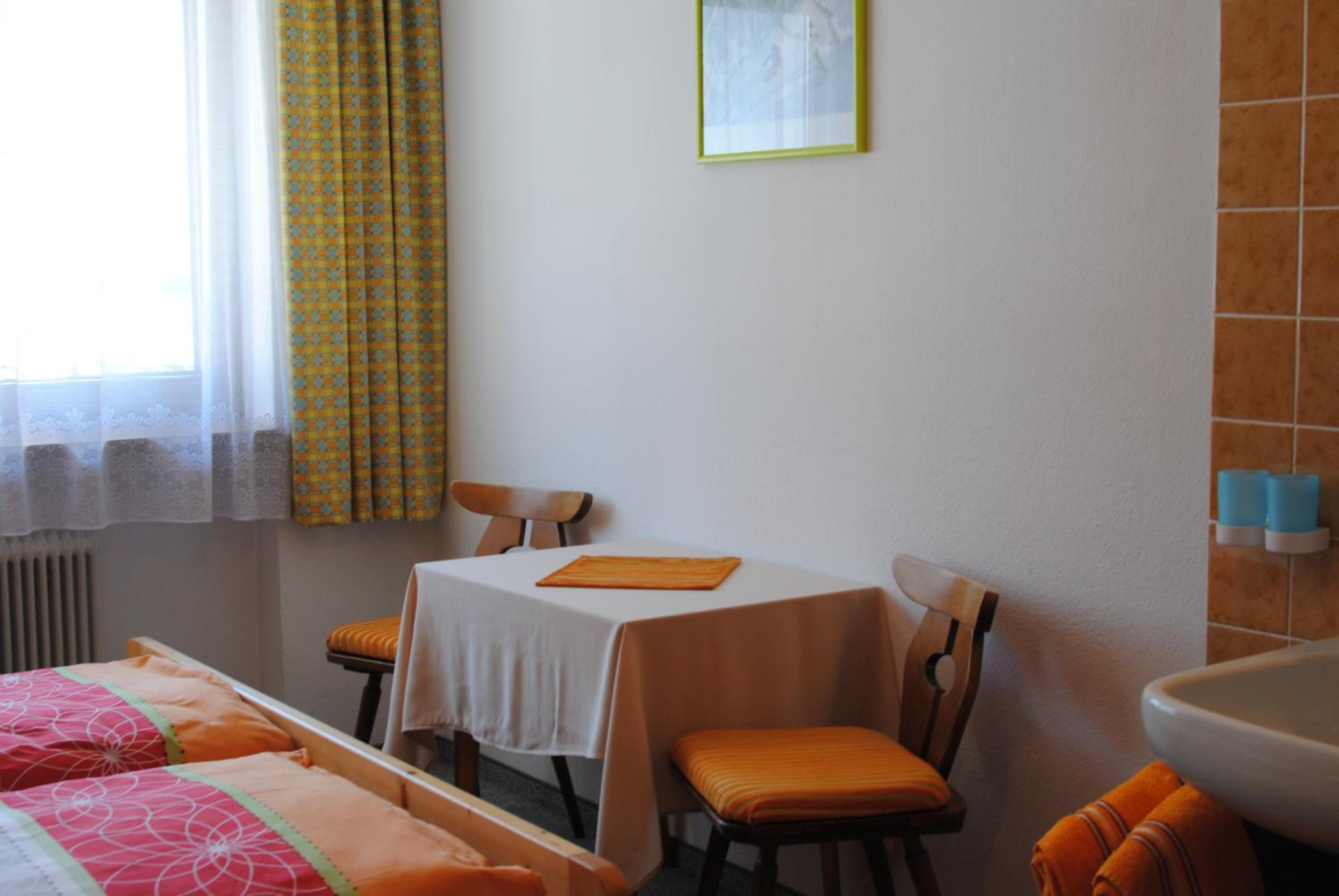 Haus Holaus Helga