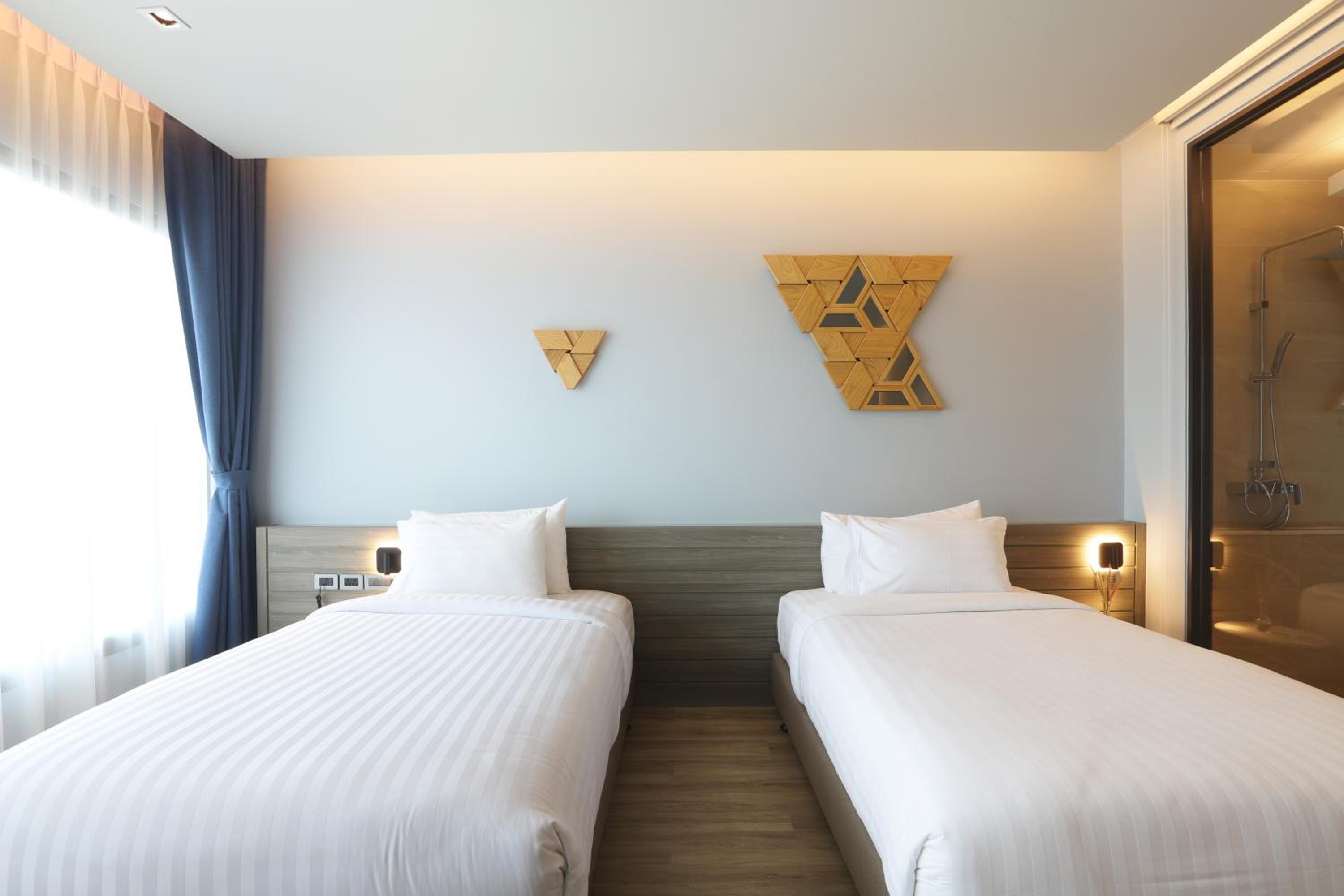The Signature Hotel Airport 46