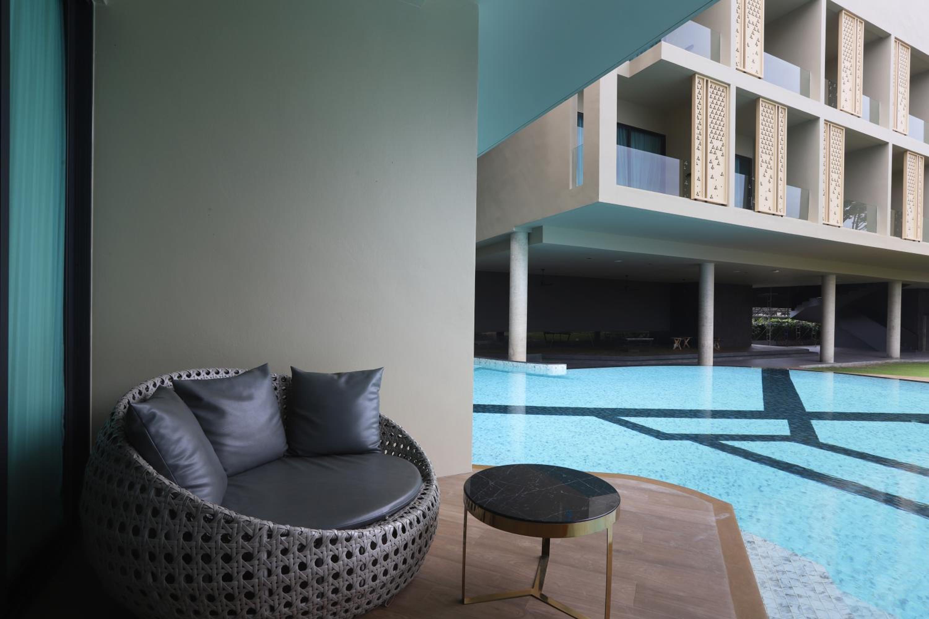 The Signature Hotel Airport 156