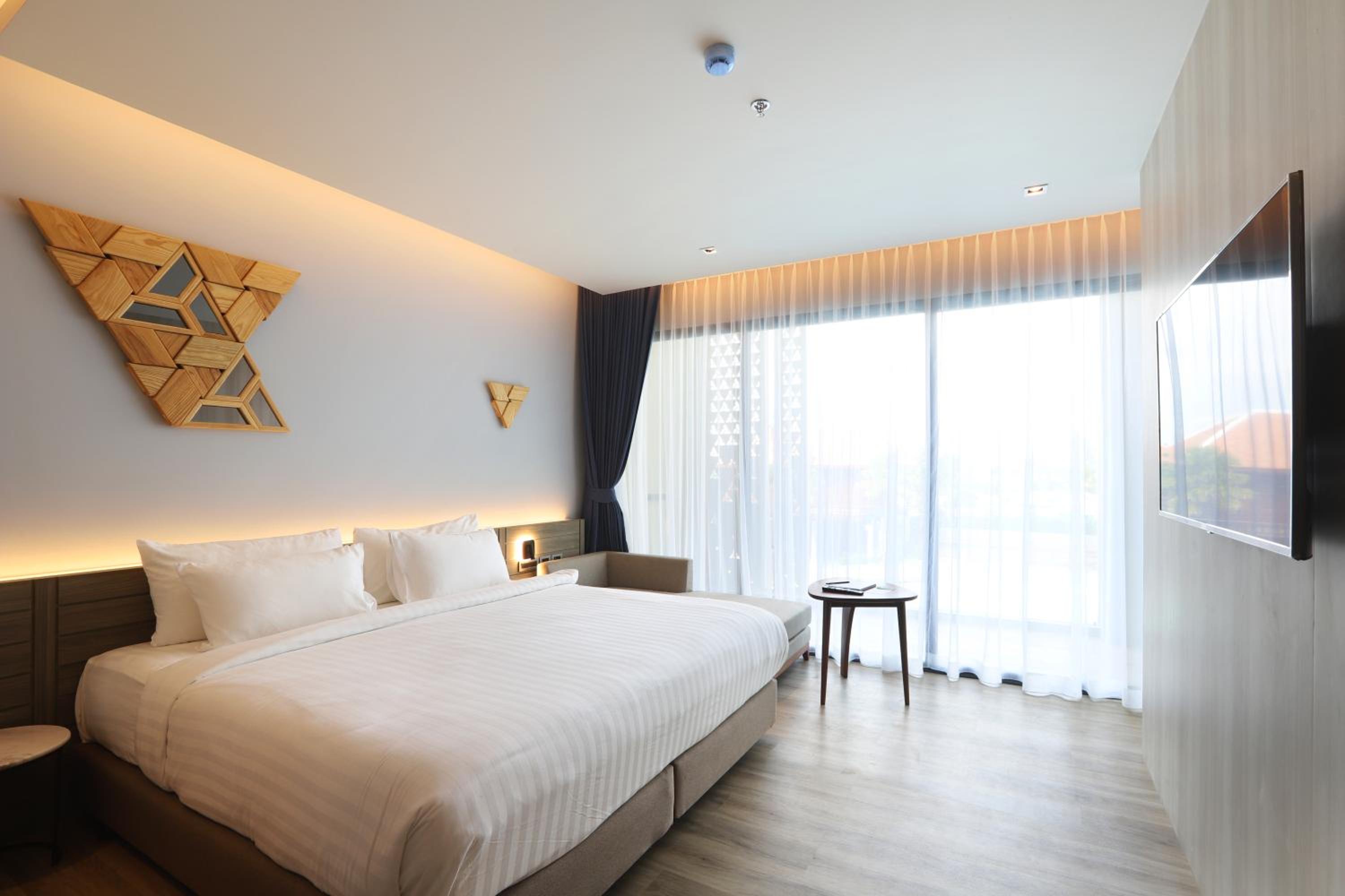 The Signature Hotel Airport 148