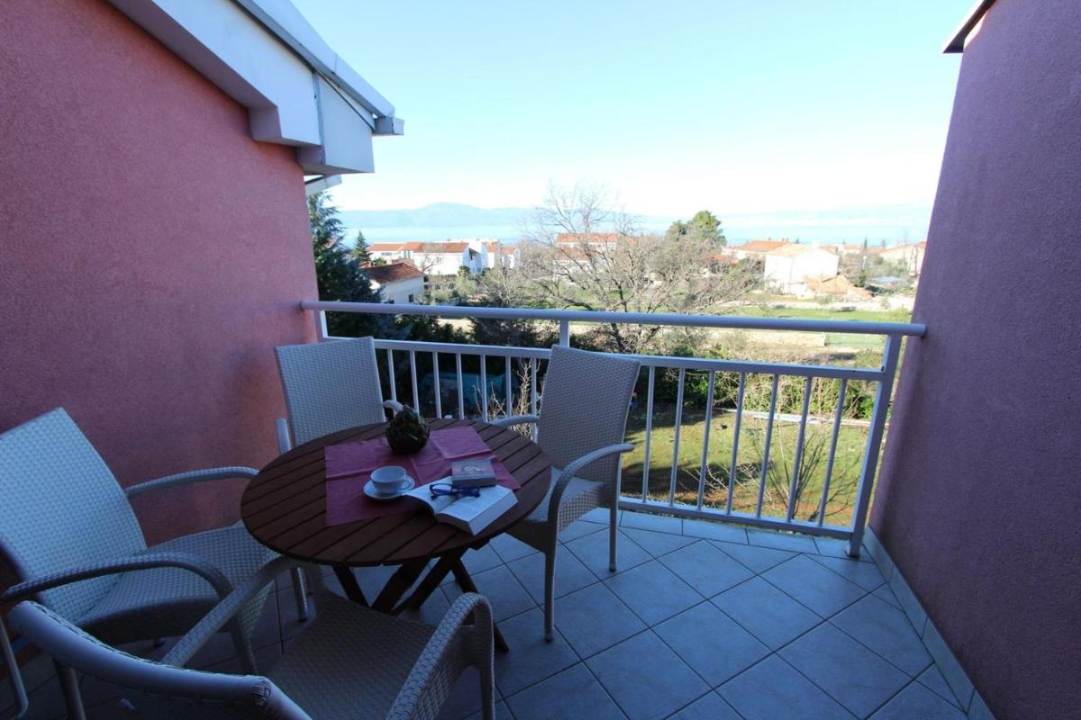 Apartments Valdina view 3