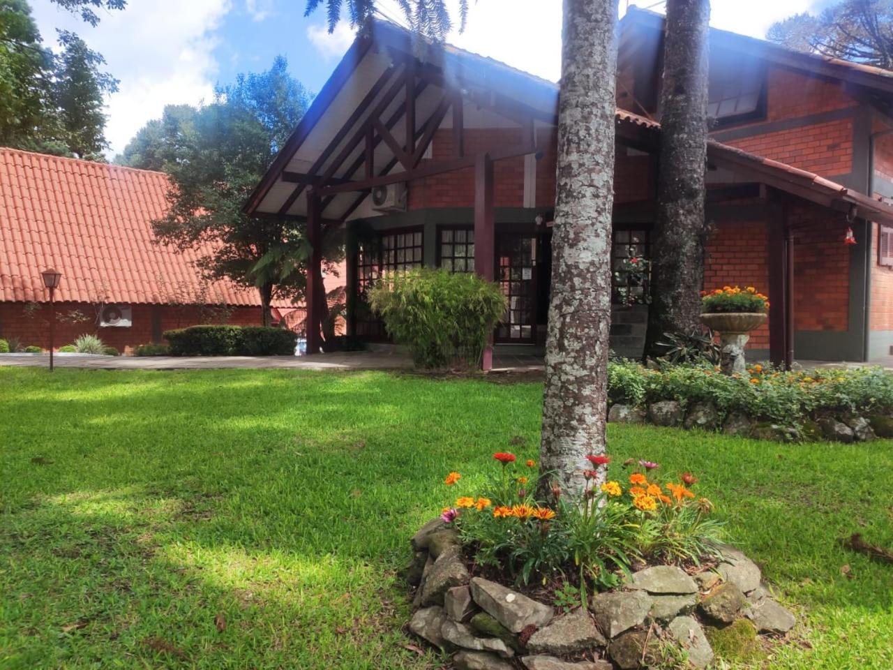Hotel Cabana Jardim de Flores